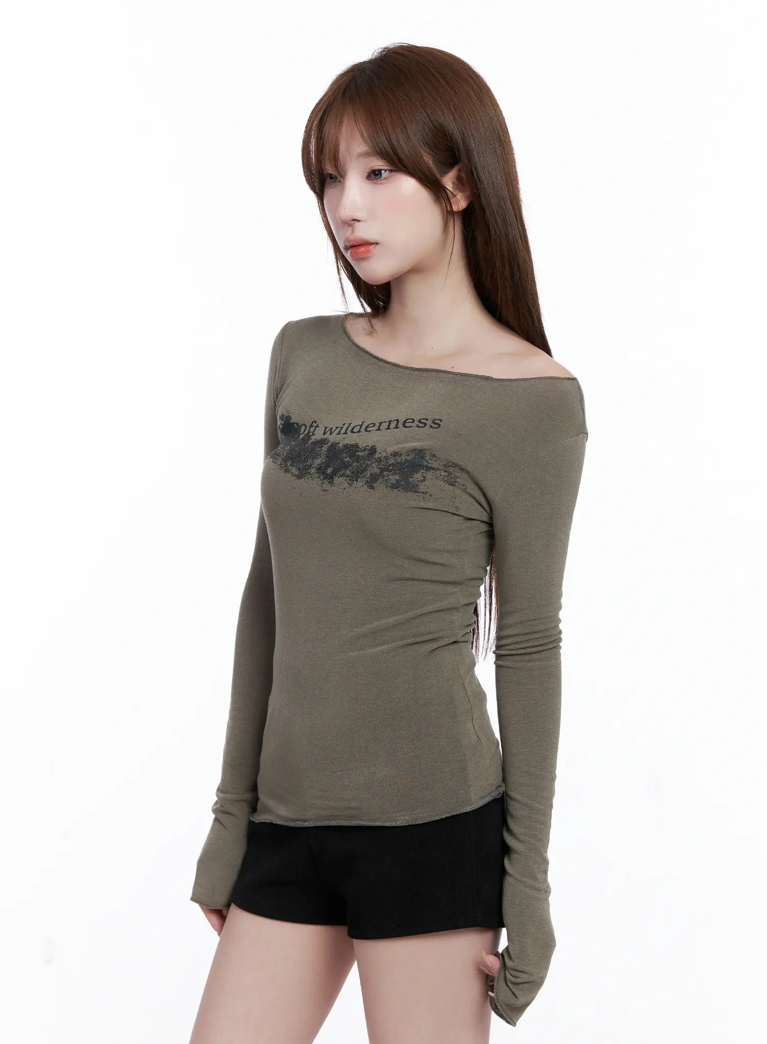 Off-Shoulder Graphic Long Sleeve Top CG529