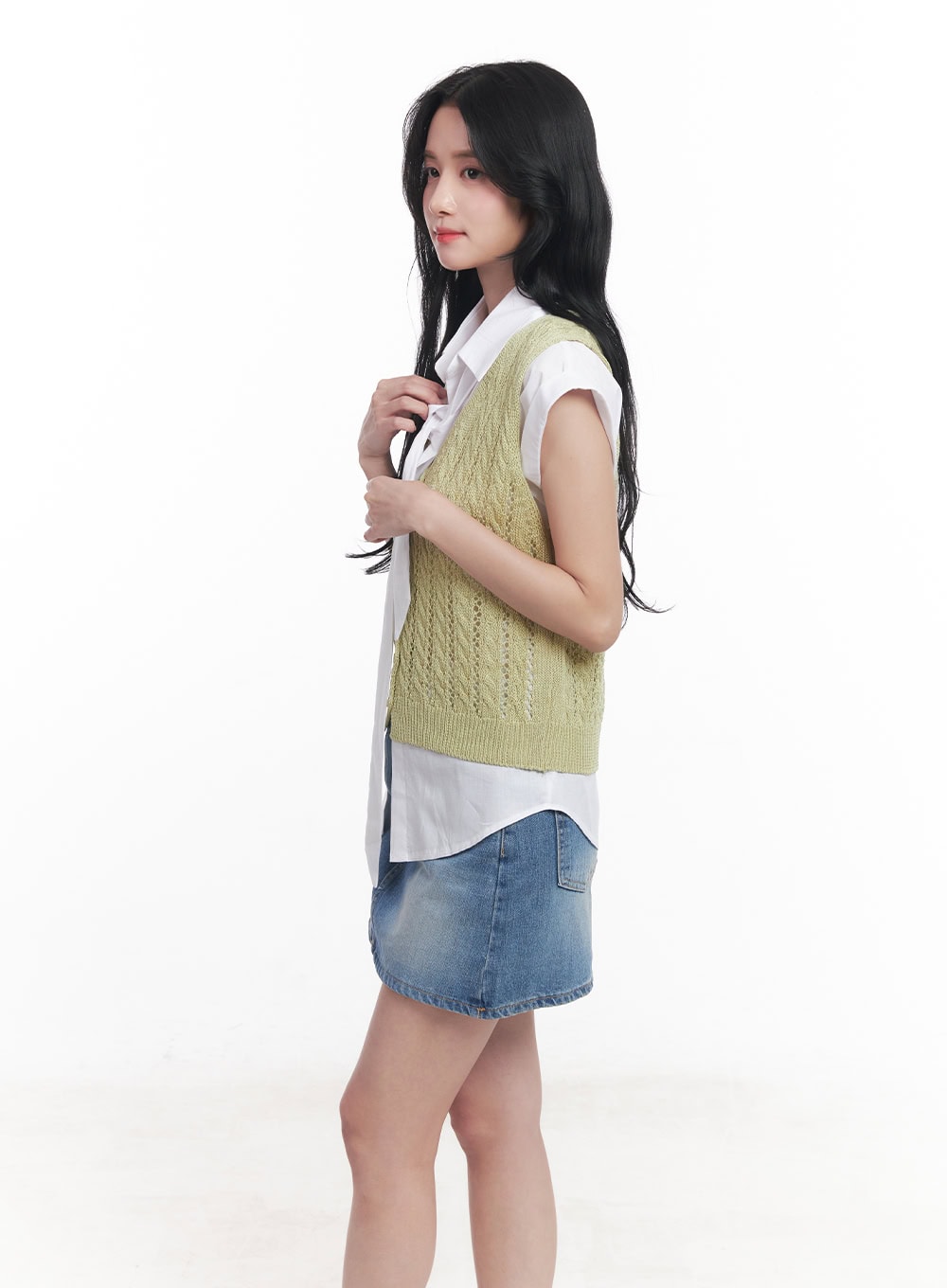 Knit Buttoned Vest Top CY523