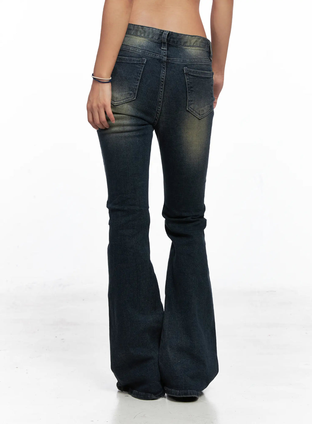Elodie Vintage Washed Slim Flared Jeans CO510