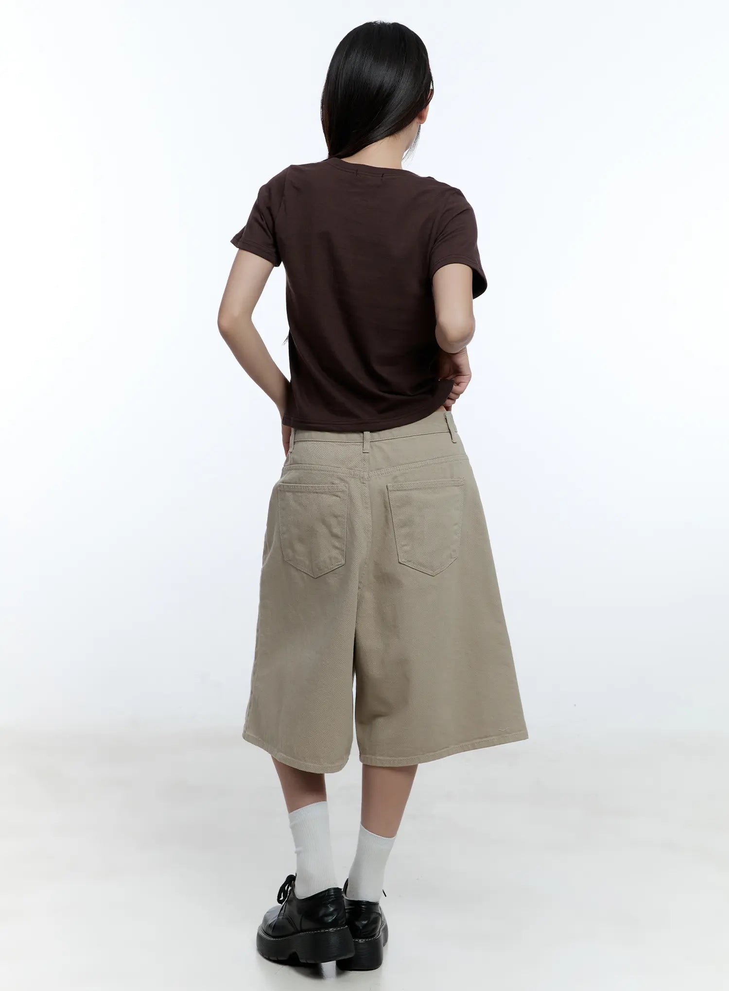 Graphic Crop Tee CU526