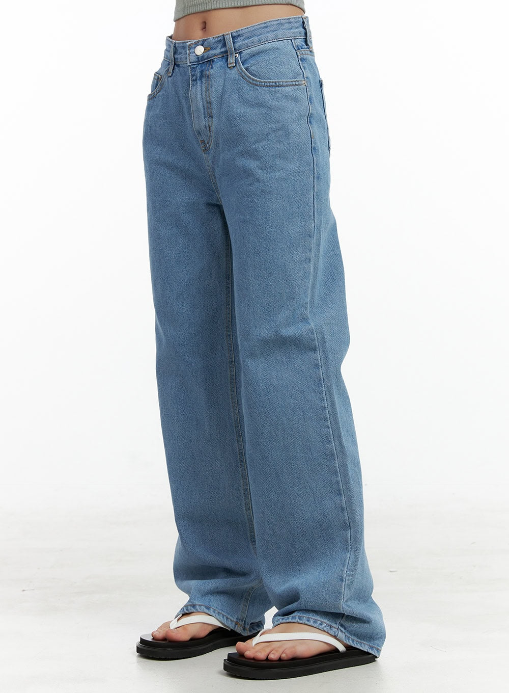 Washed Wide Fit Jeans OL401