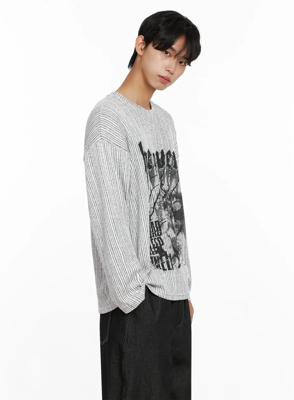 Men's Striped Graphic Knit Long Sleeve IO517