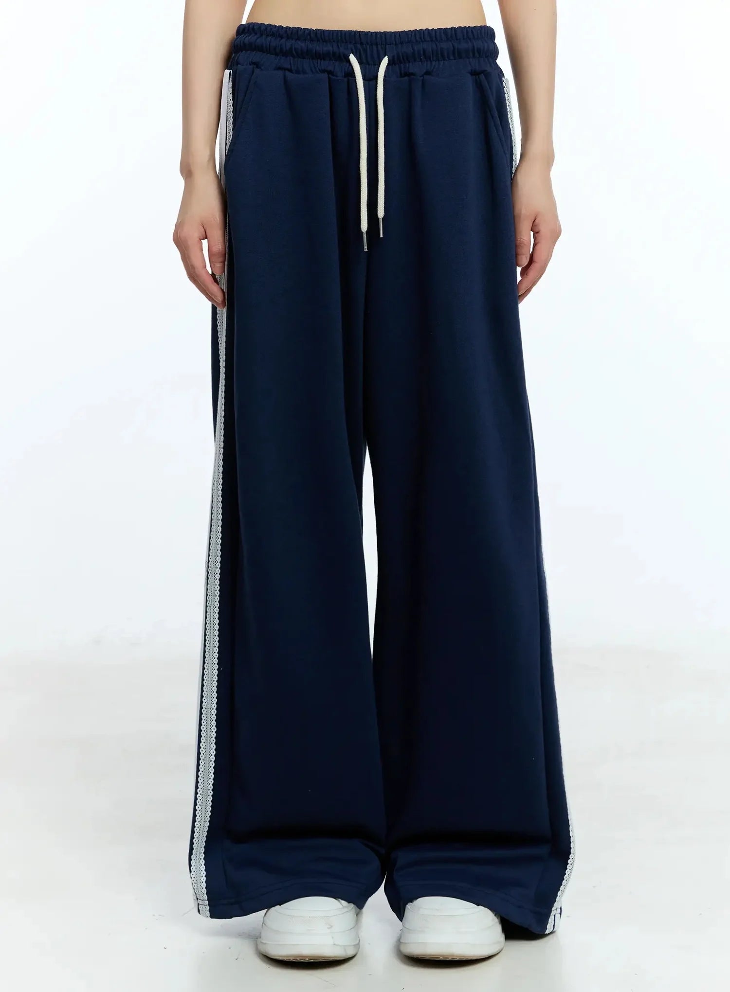 Striped Adjustable Sweatpants IU525