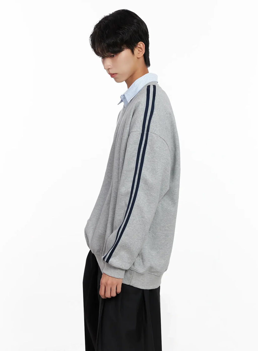 Men's V-Neck Track Sweatshirt IO516