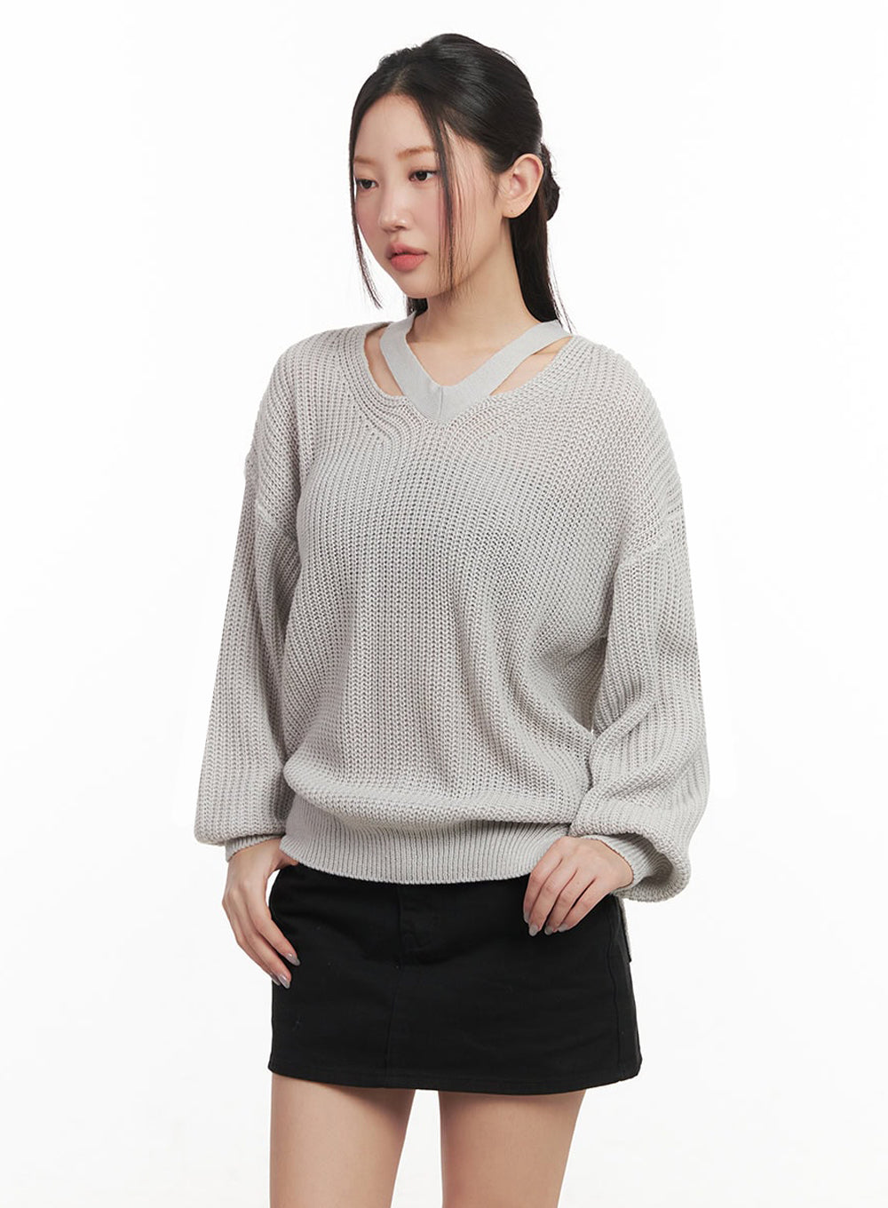 V-Neck Cut-Out Knit Sweater IM524