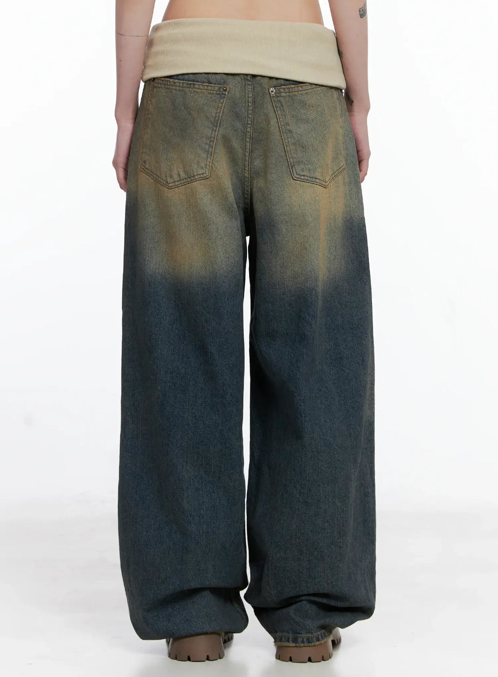 Jemma Folded Waist Washed Baggy Jeans CS512