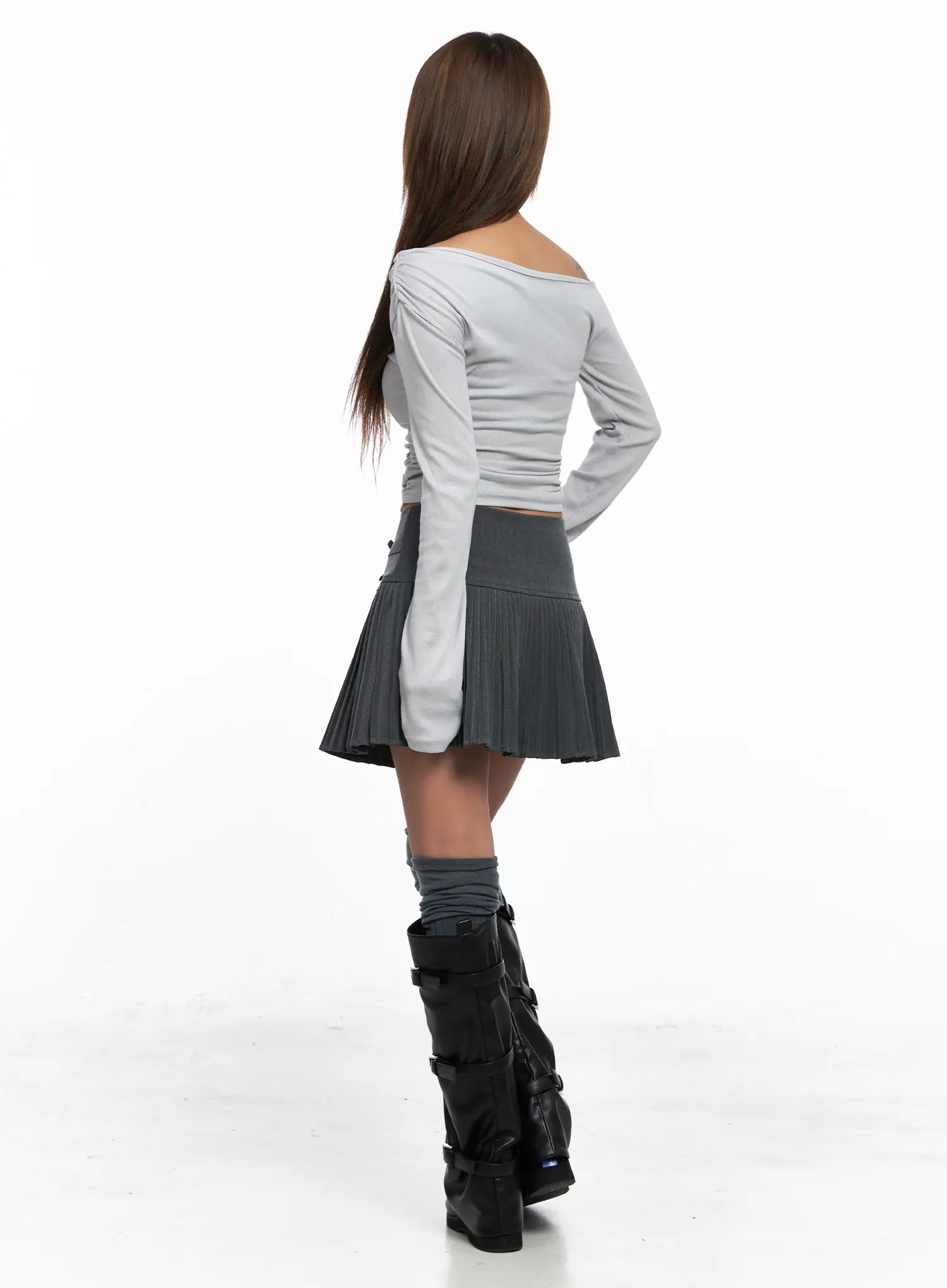 Pleated Bow Accent Mini Skirt CO510
