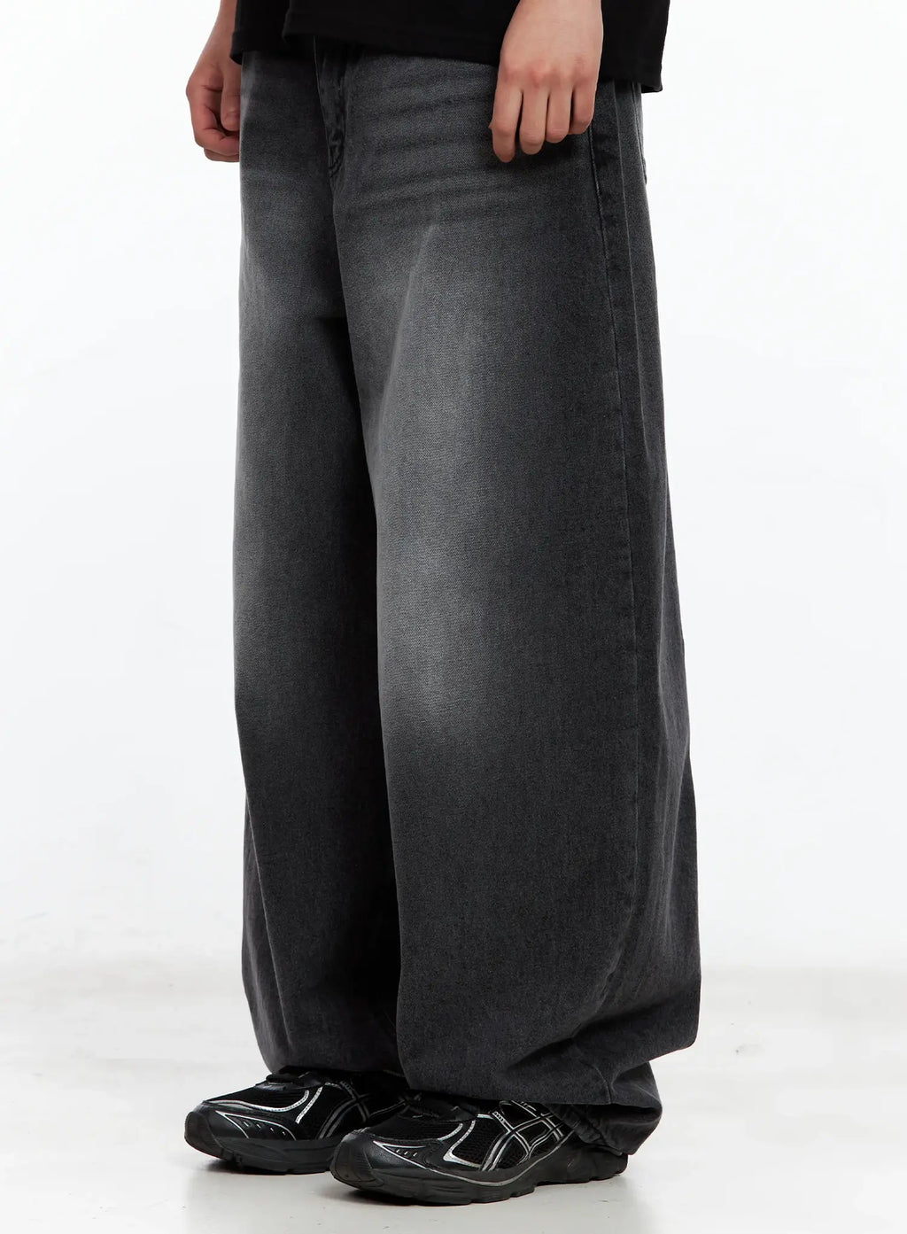 Men's Wide Balloon-Fit Denim Jeans IL514