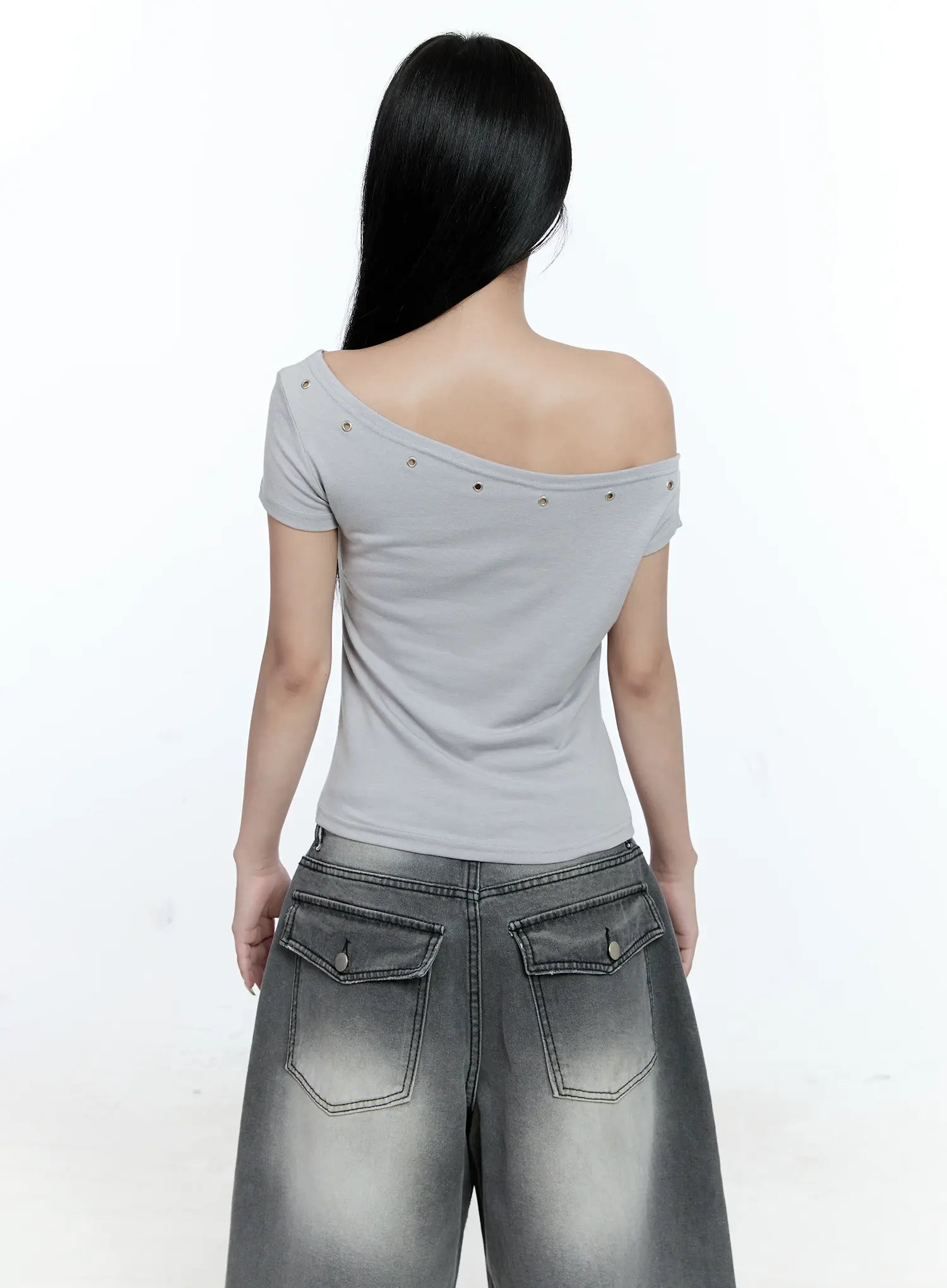 Asymmetric Studded Top CG511