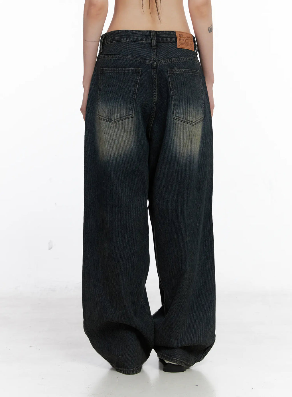 London Faded Baggy Jeans CS510