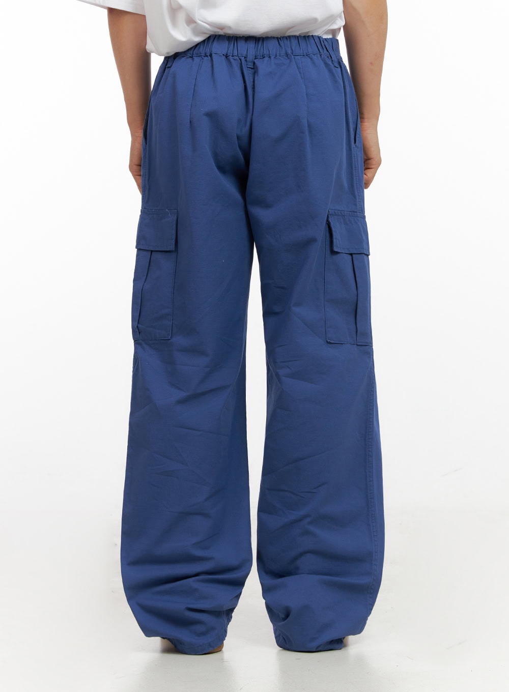 Men's Loose Fit Cargo Pants IG409