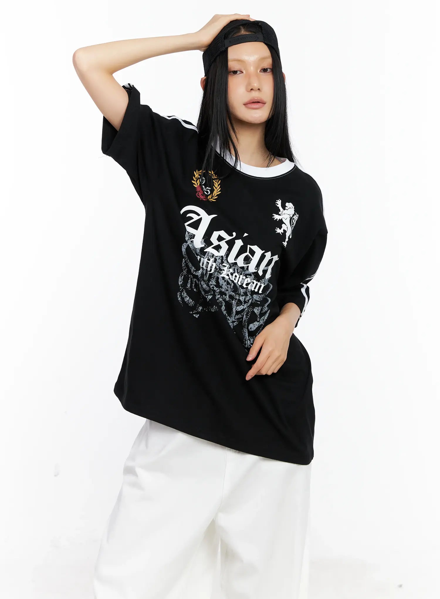 Oversized Graphic Logo Tee CL529