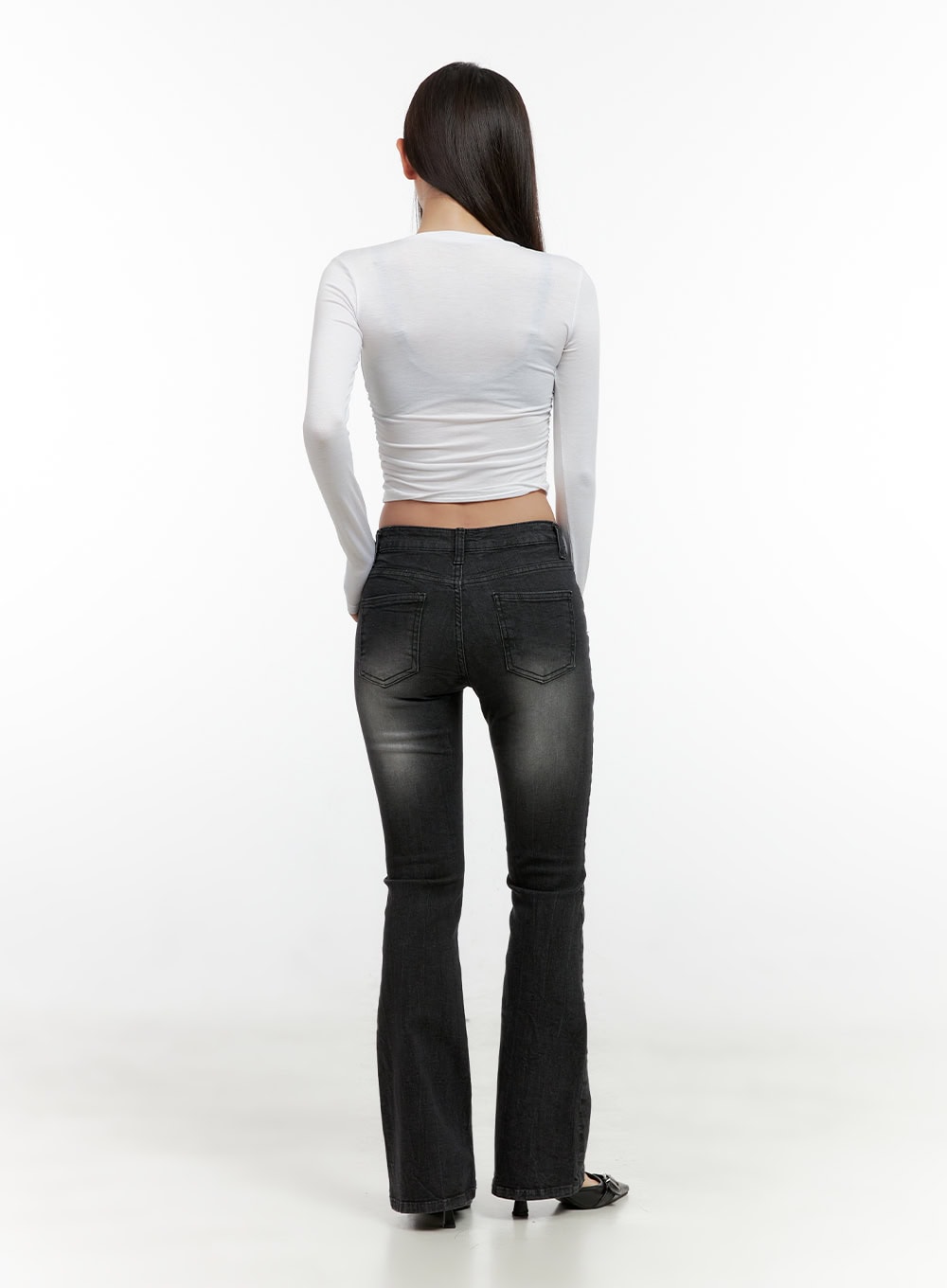 Simone Slightly Flared Slim Jeans CN406