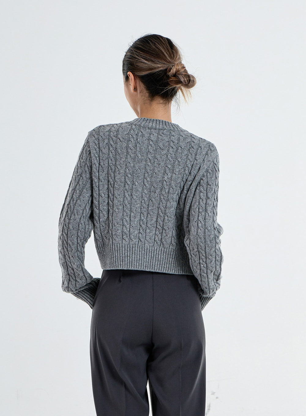 Button Embroidery Crop Knit Cardigan CO06