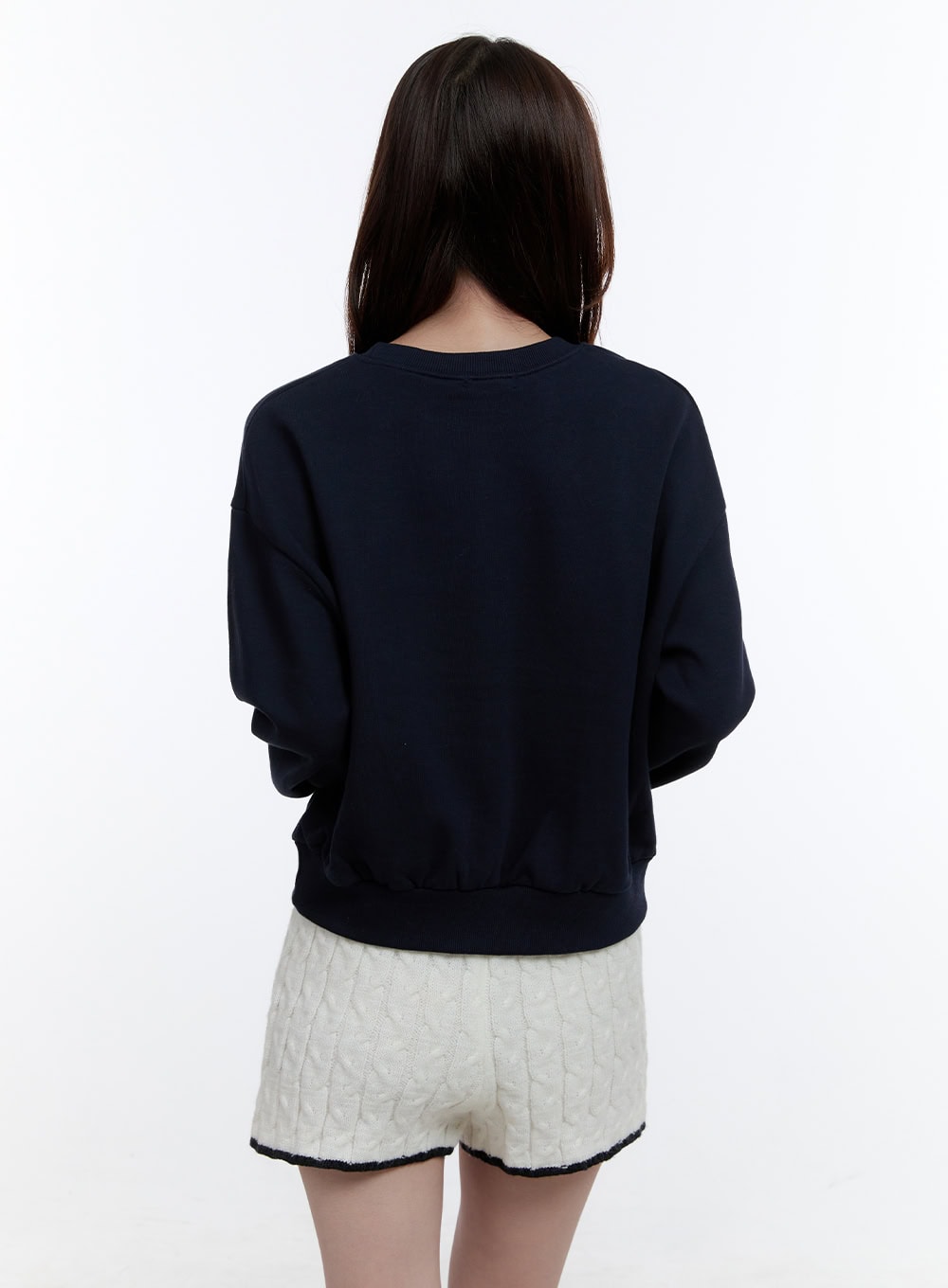 Cozy Ribbon Lettering Sweatshirt OO407