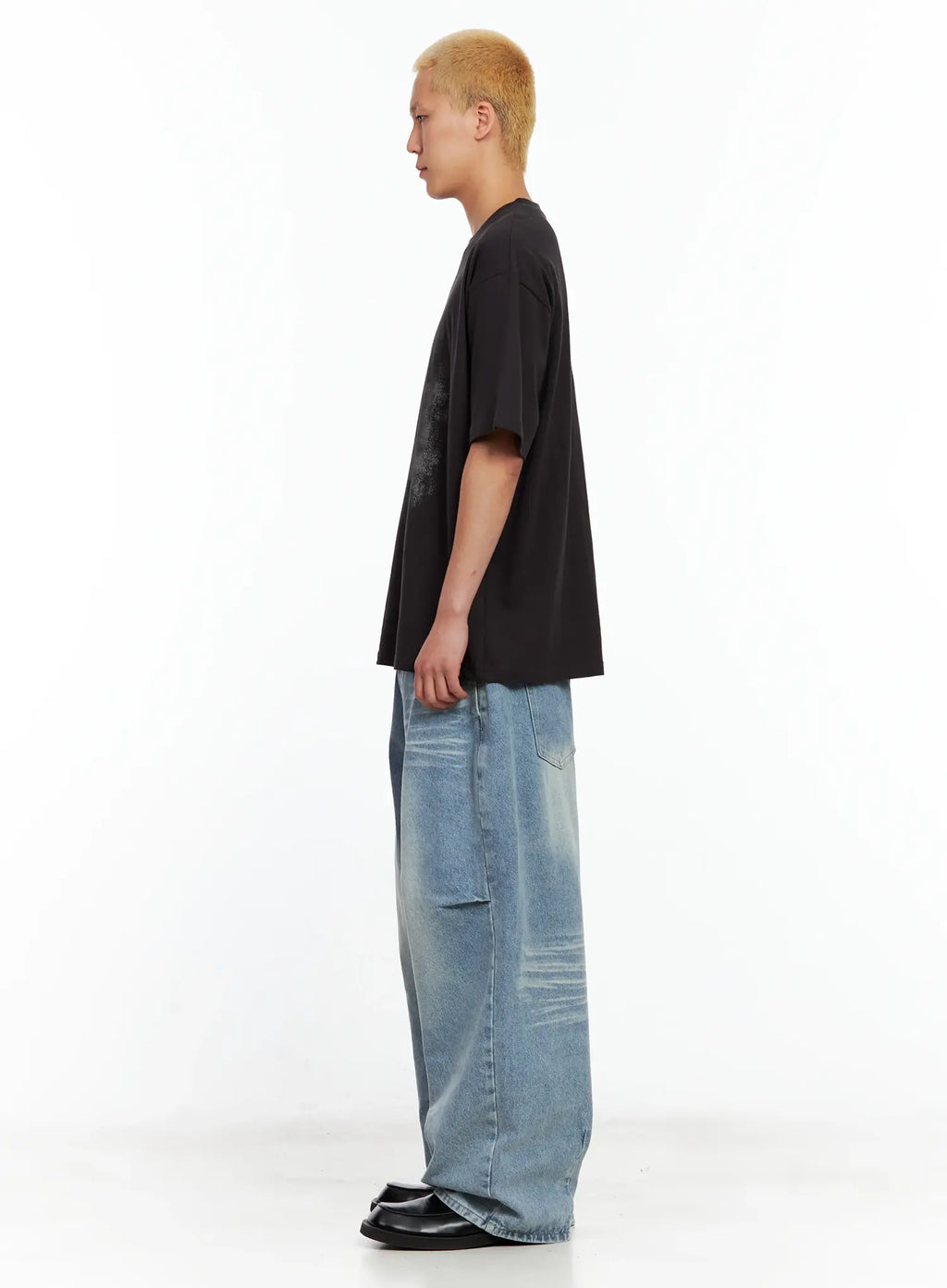 Men's Front-Pleated Washed Wide Denim Pants IL514