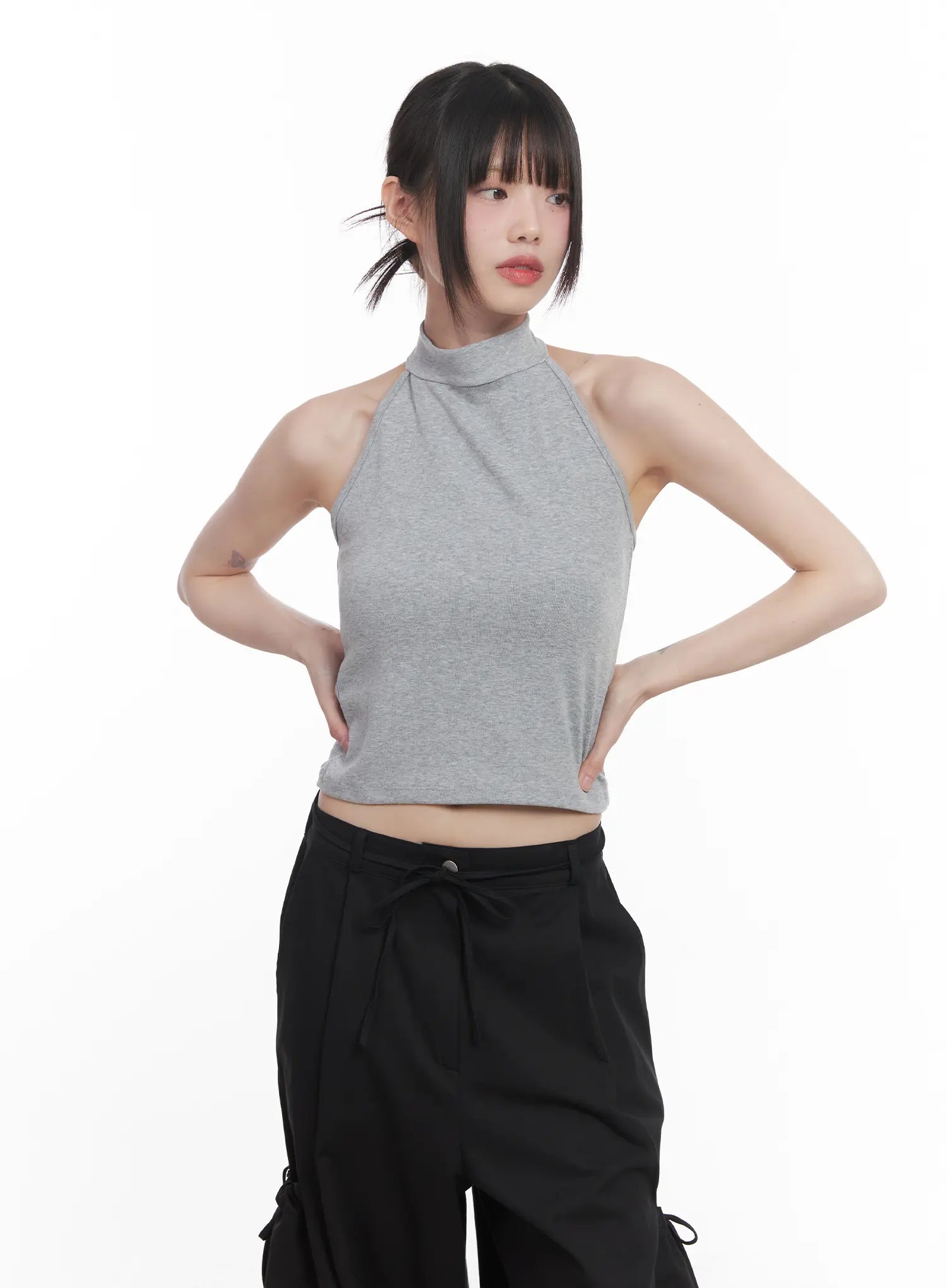 Buttoned Halter Neck Crop Top CU518