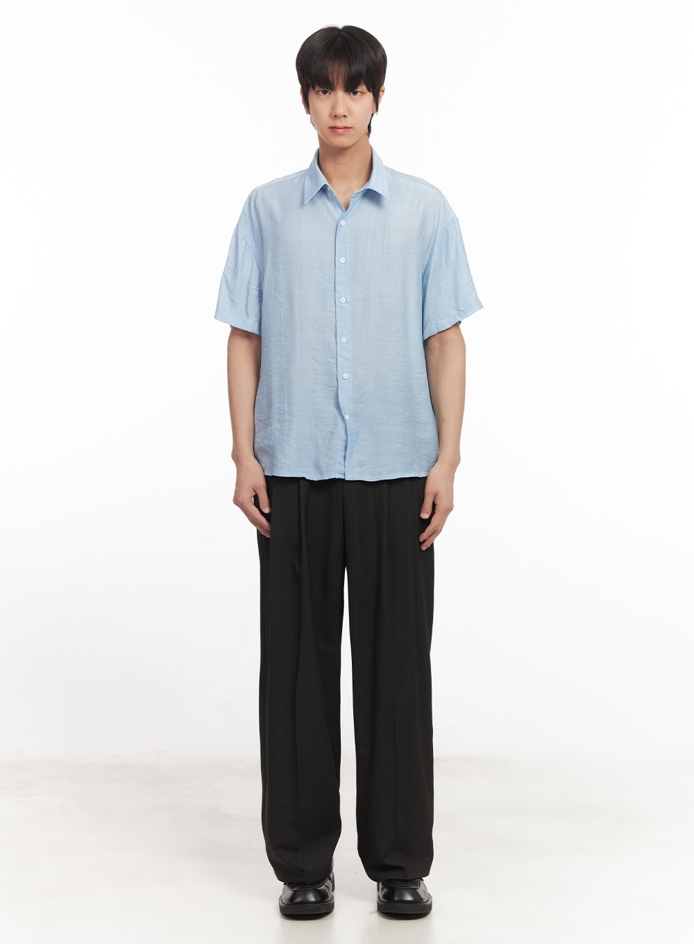 Men's Relaxed-Fit Collared Shirt IA510