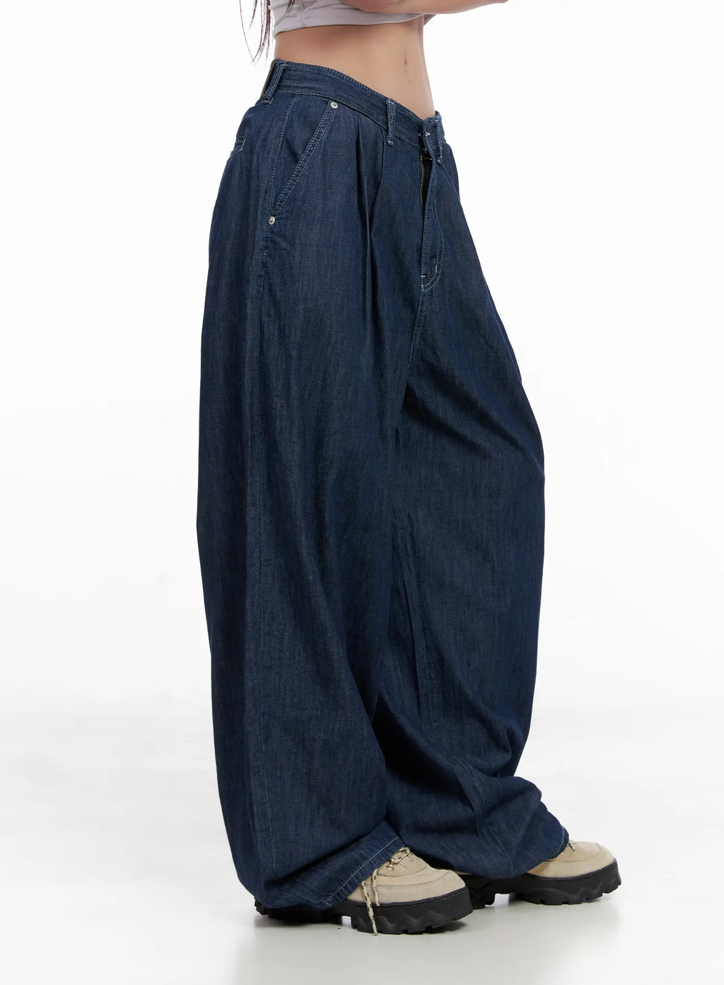 Sophia Raw-Wash Wide Jeans CL518