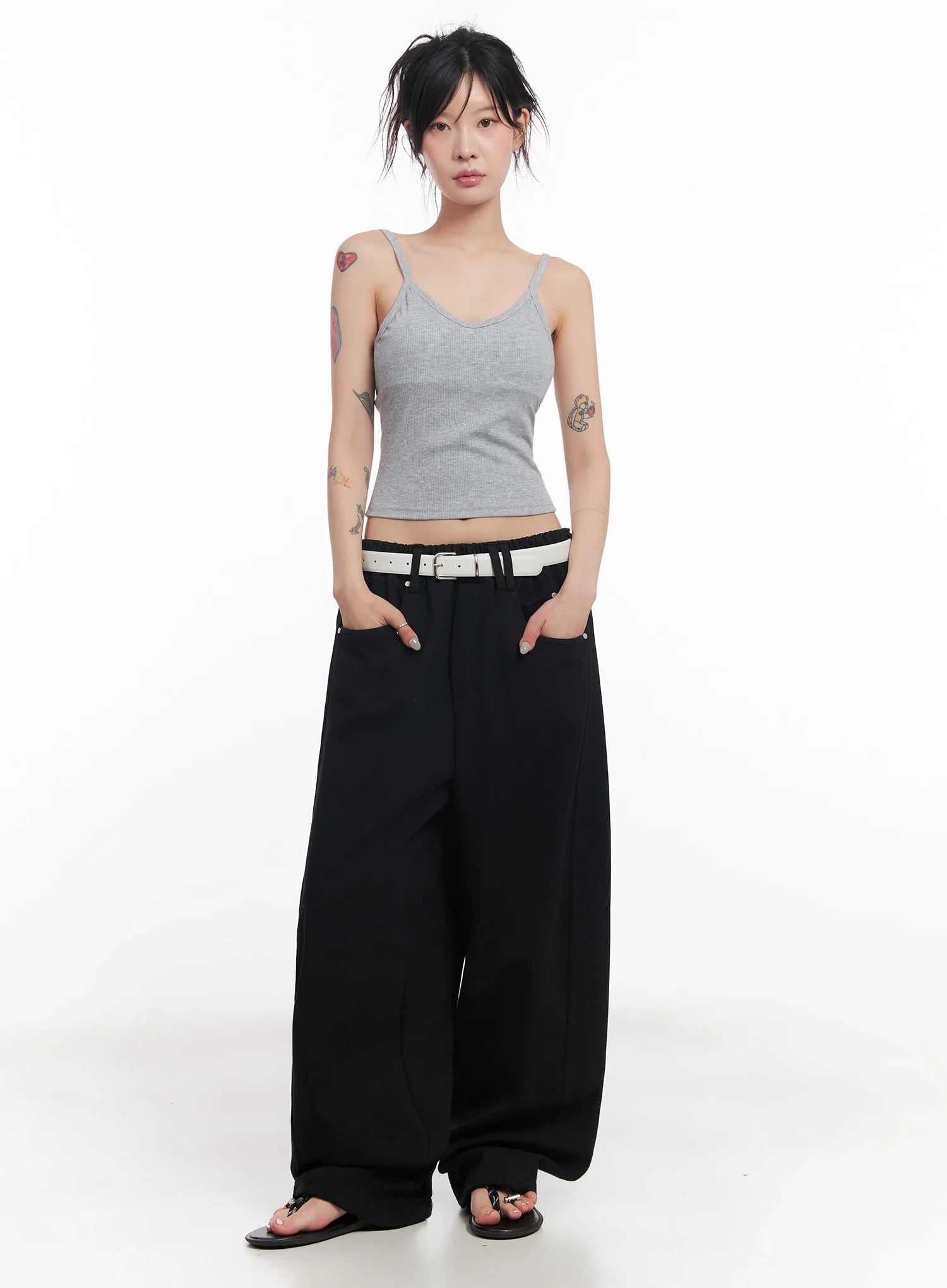 Chaeryeong Belted Wide-Leg Sweatpants IC503