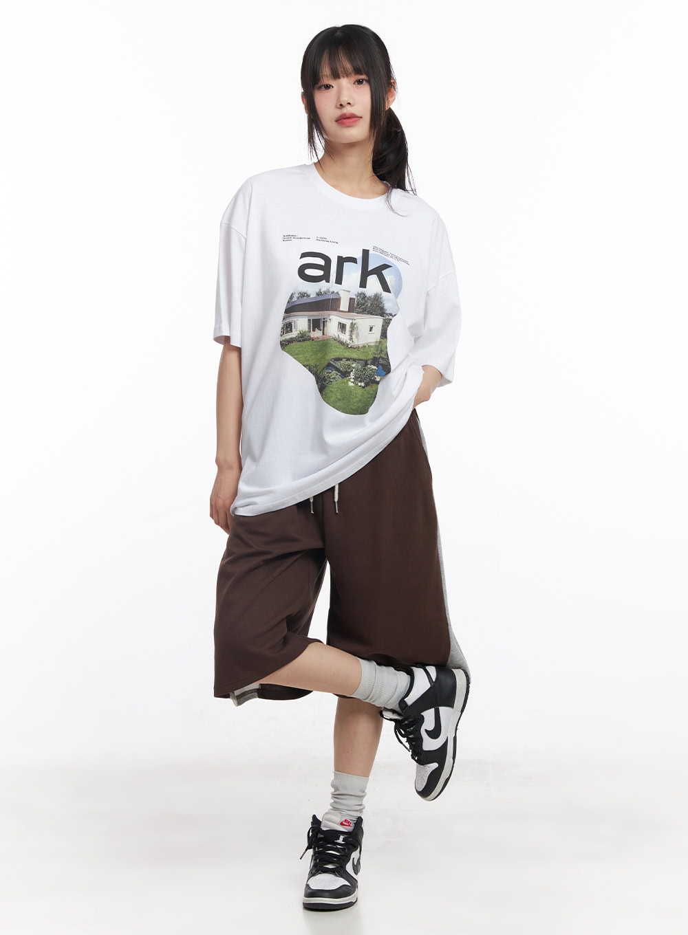 Round-Neck Graphic Tee CY512