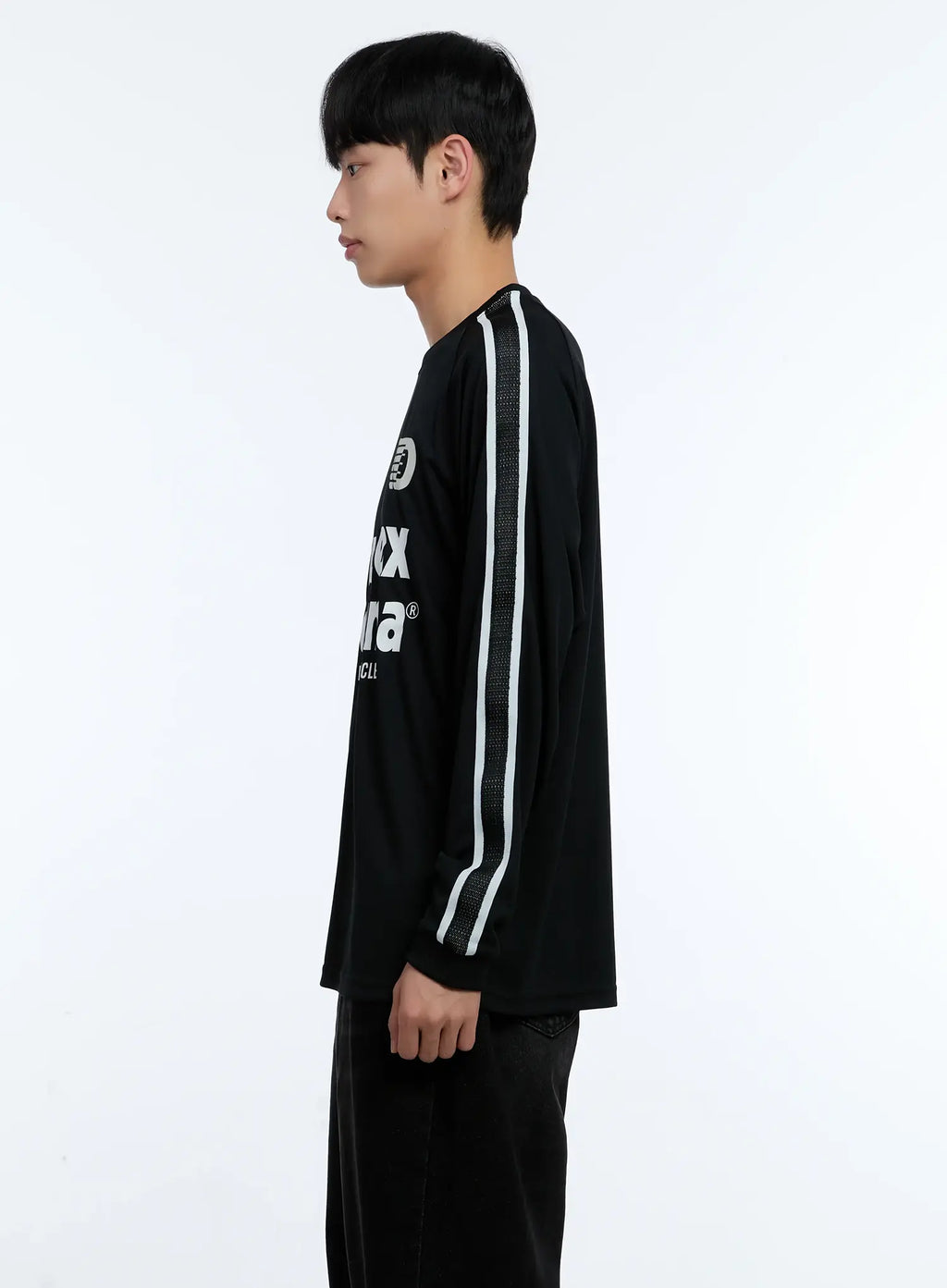 Men's Graphic Long-Sleeve Tee IL515