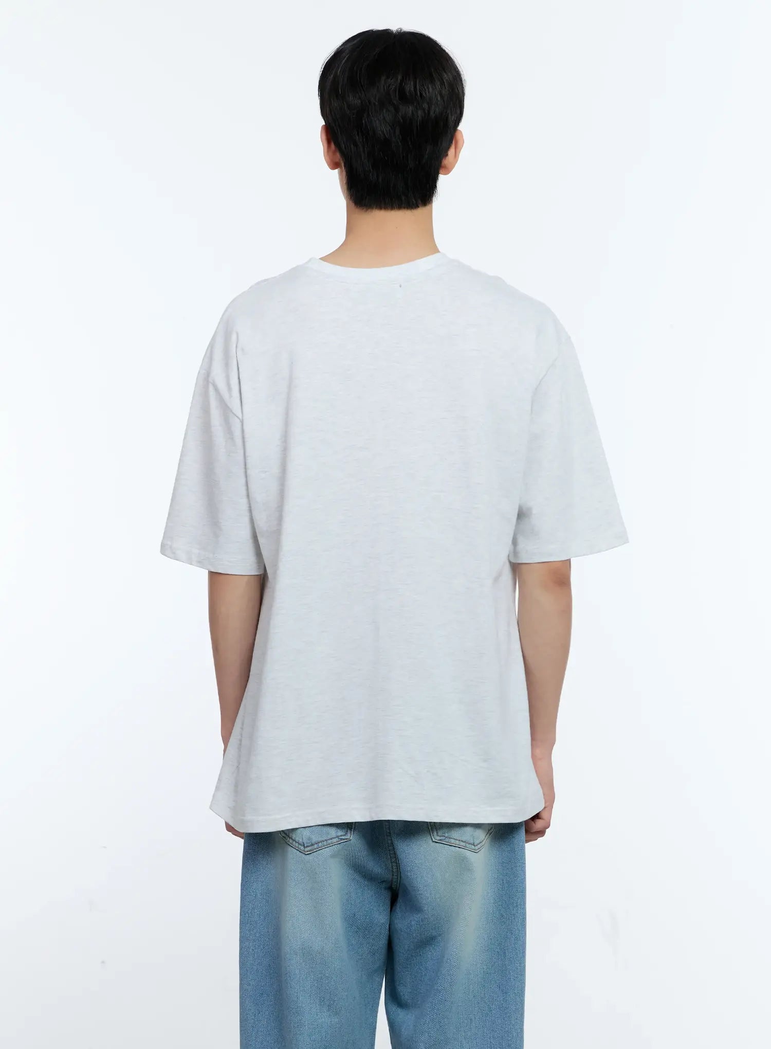 Men's Essential Graphic T-Shirt IL529