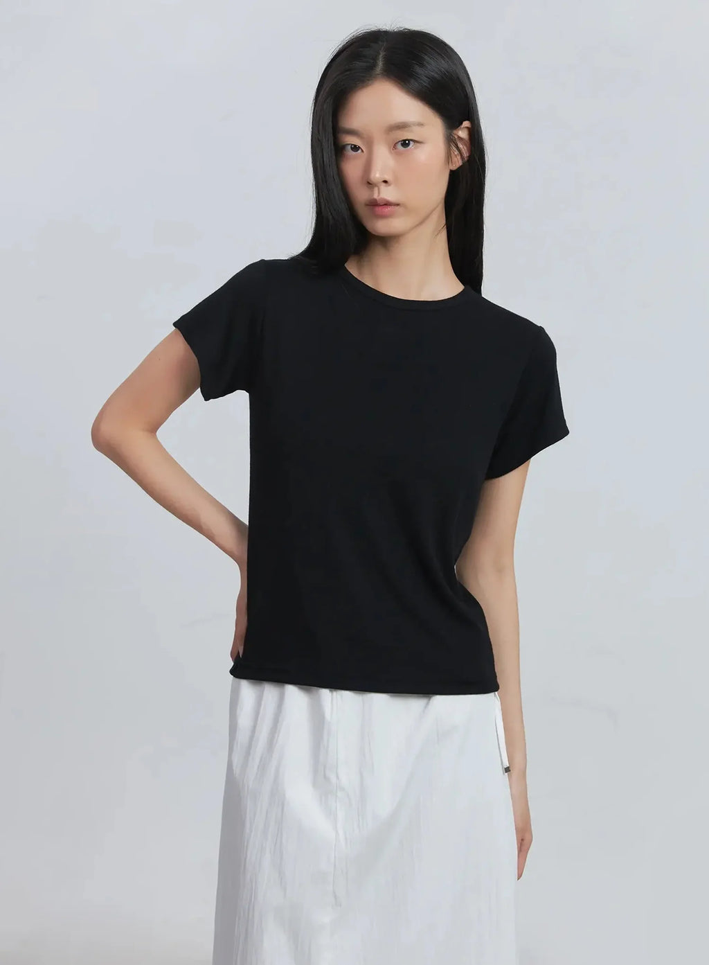 Loose-Fit Short-Sleeve Tee IU512