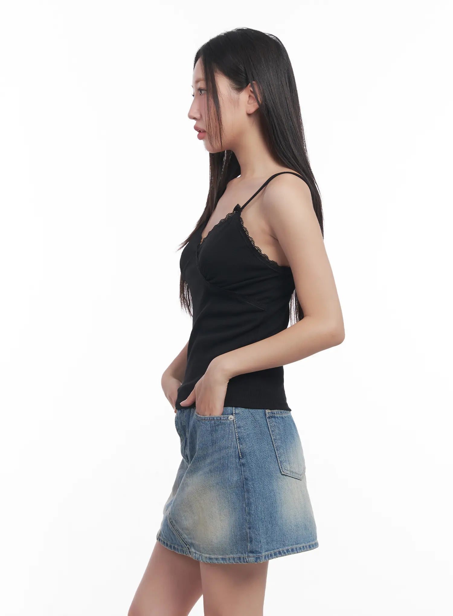 Lace-Trim Sweetheart Cami CU516