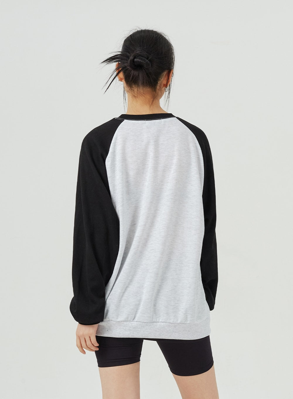 Two Color Graphic Sweatshirt CM316