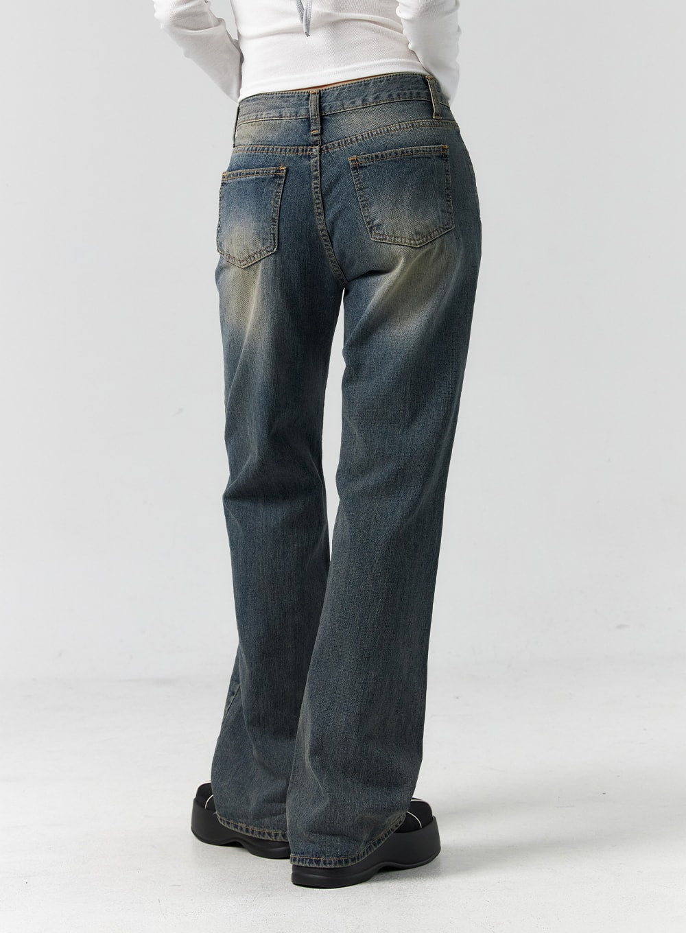 Vintage Wash Bootcut Jeans CS305