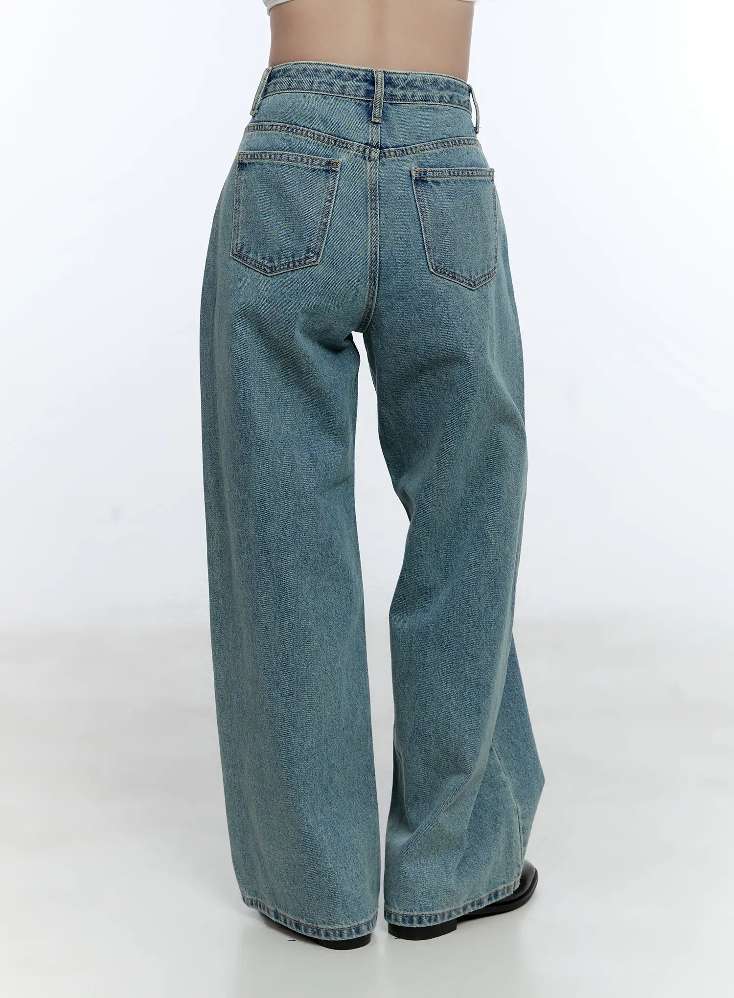 Lina Wide-Leg Jeans CG513