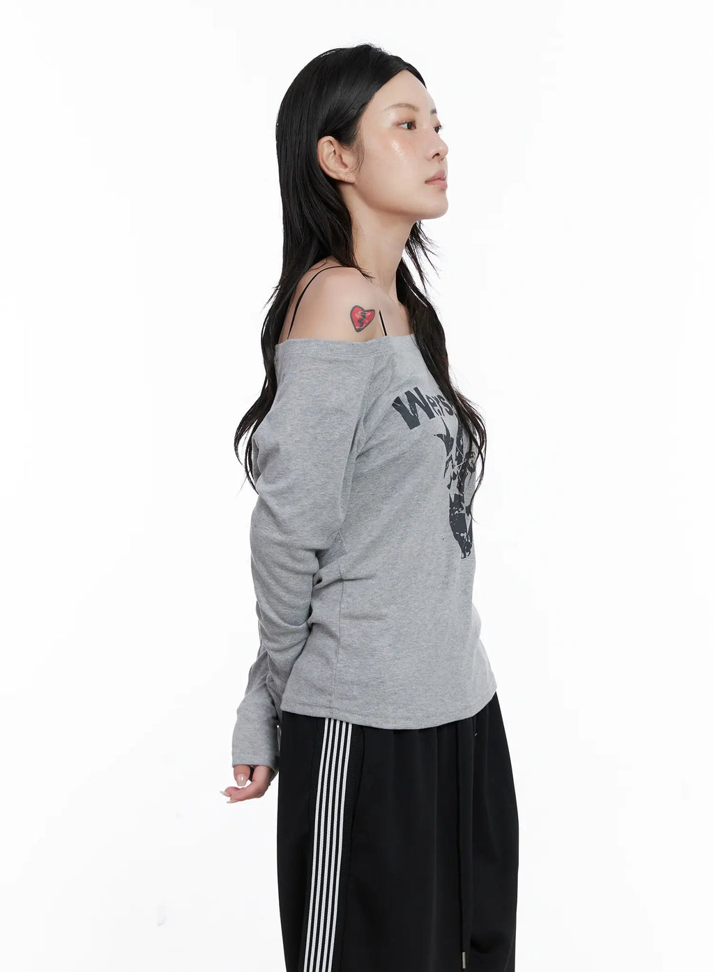 Graphic Off-Shoulder Long Sleeve Shirt CS529