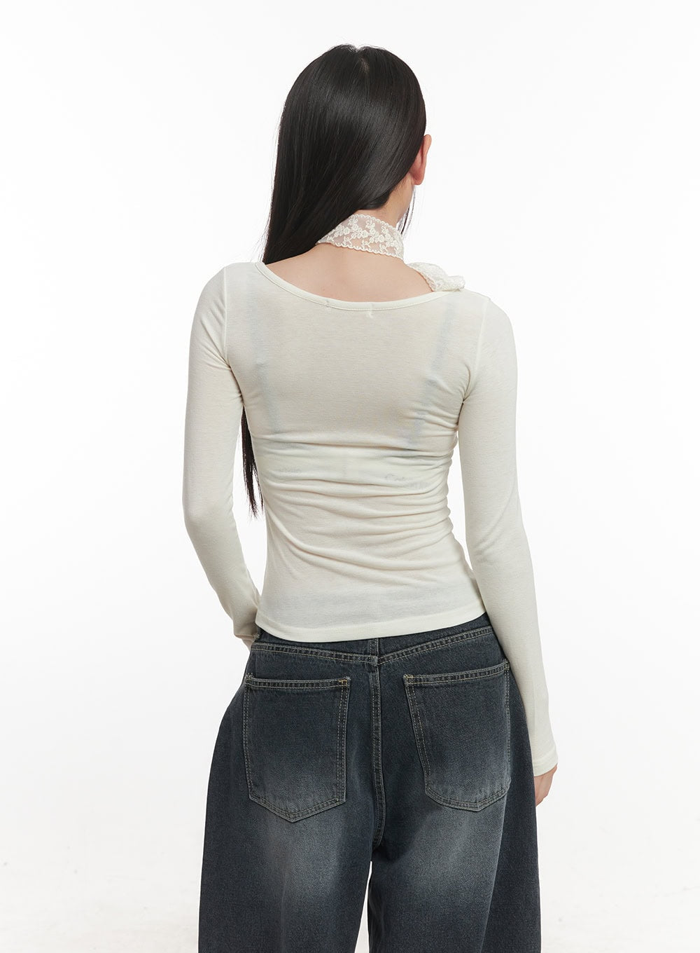 Graphic Slim-Fit Long-Sleeve Top CF526