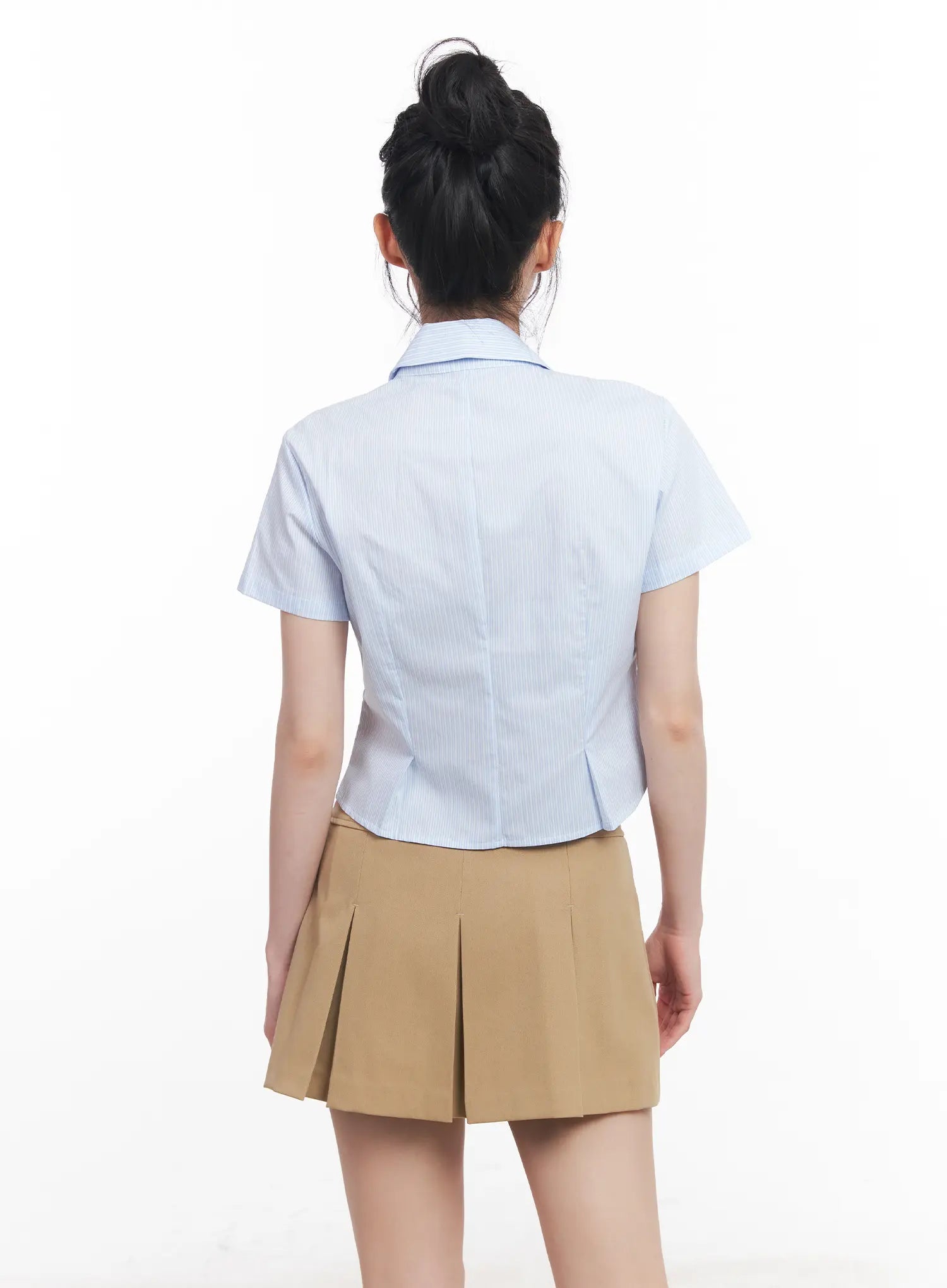 Slim-Fit Cropped Button-Up Shirt CU511