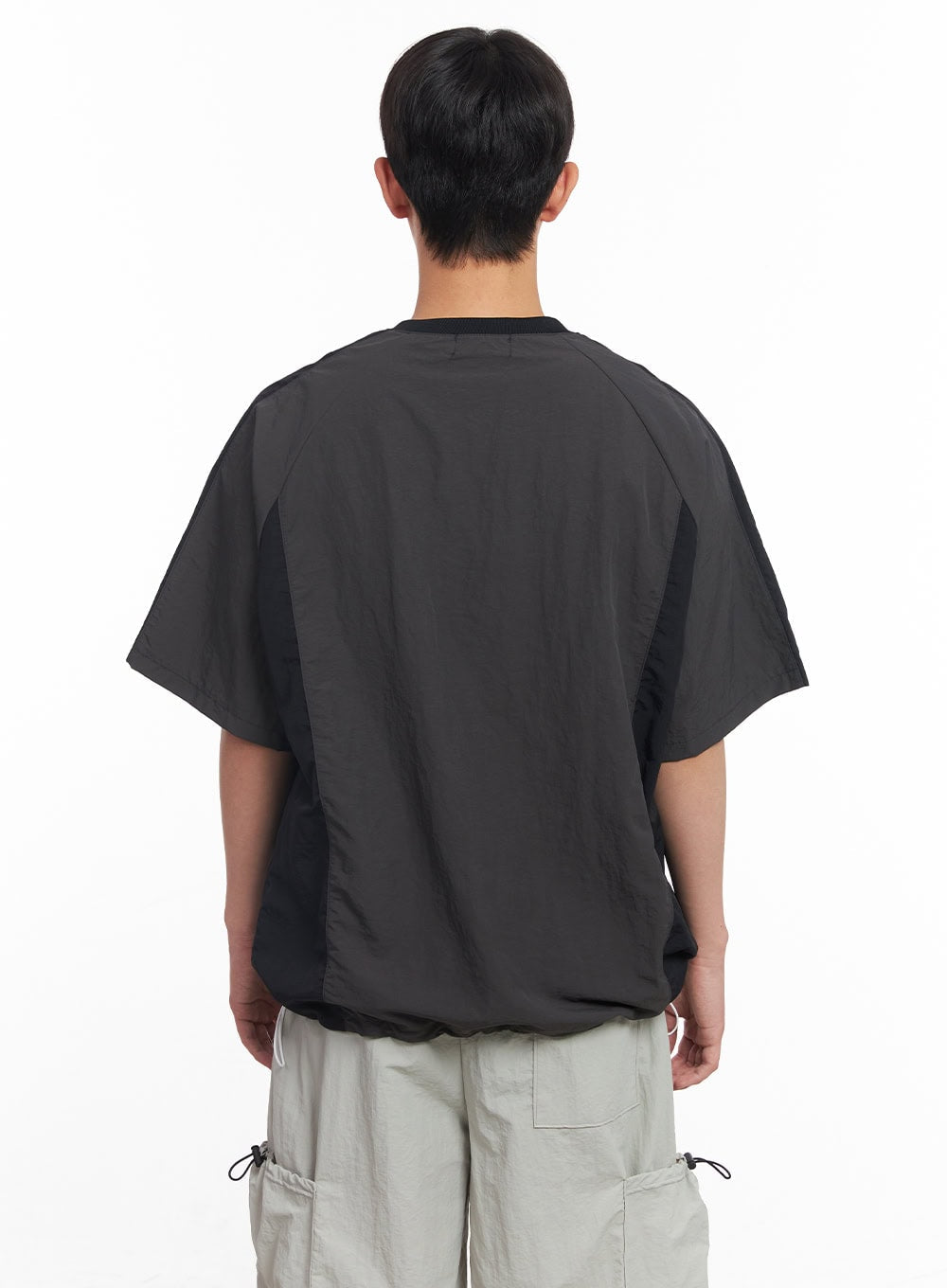 Men's Nylon V-Neck Graphic Jersey IY522