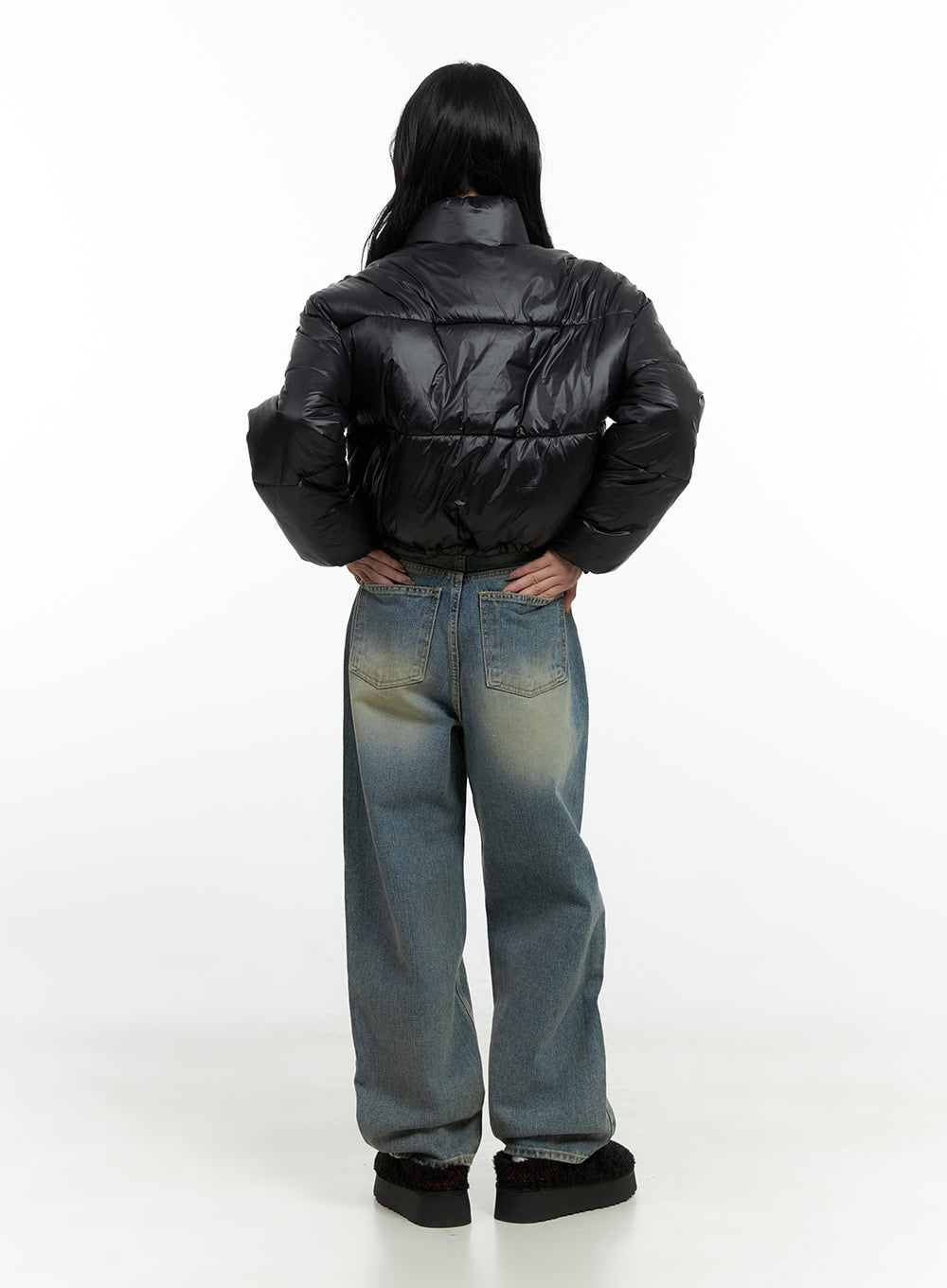 Glossy Crop Puffer Jacket CN407