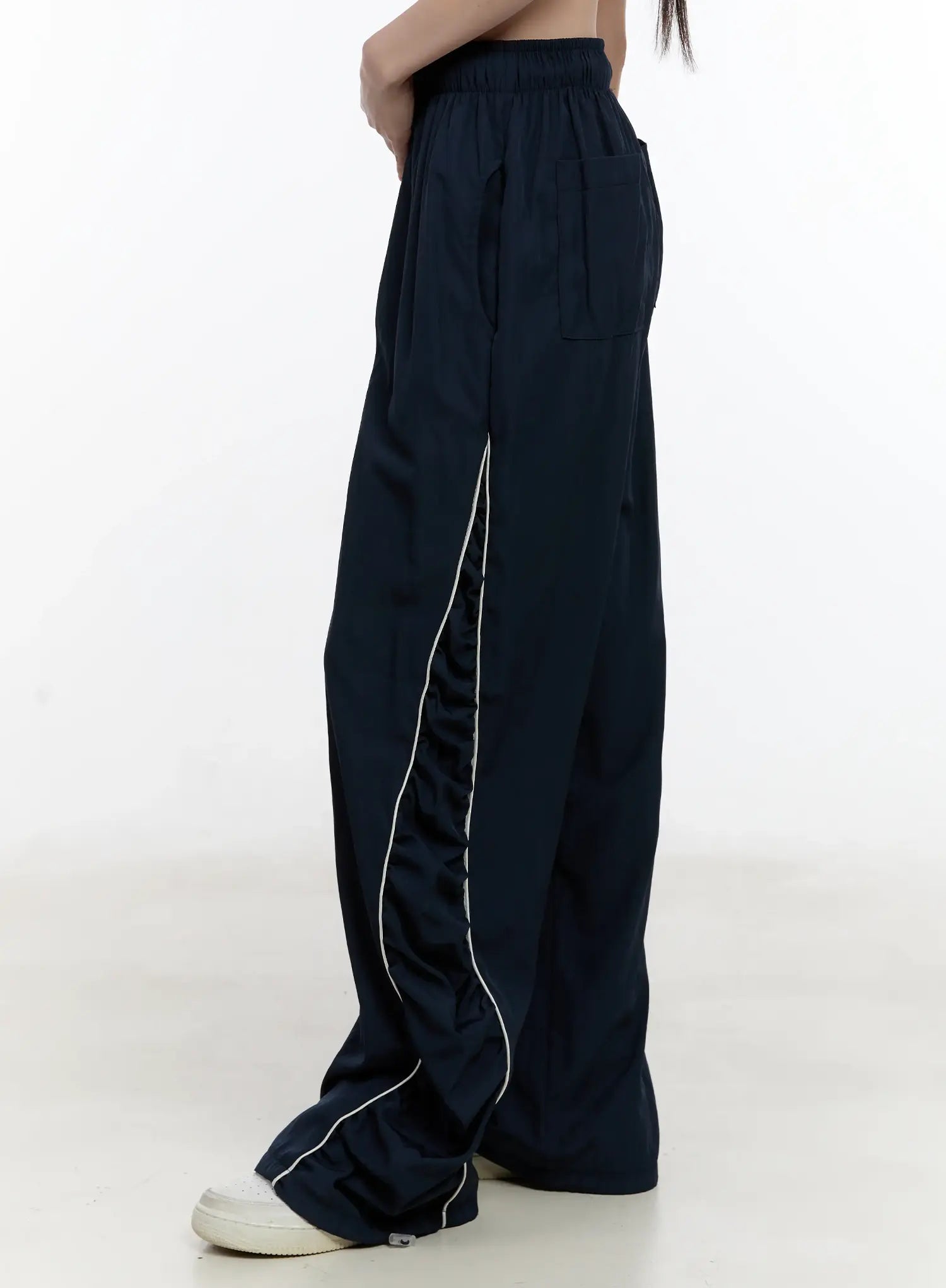 Wide-Leg Shirred Training Pants CL504