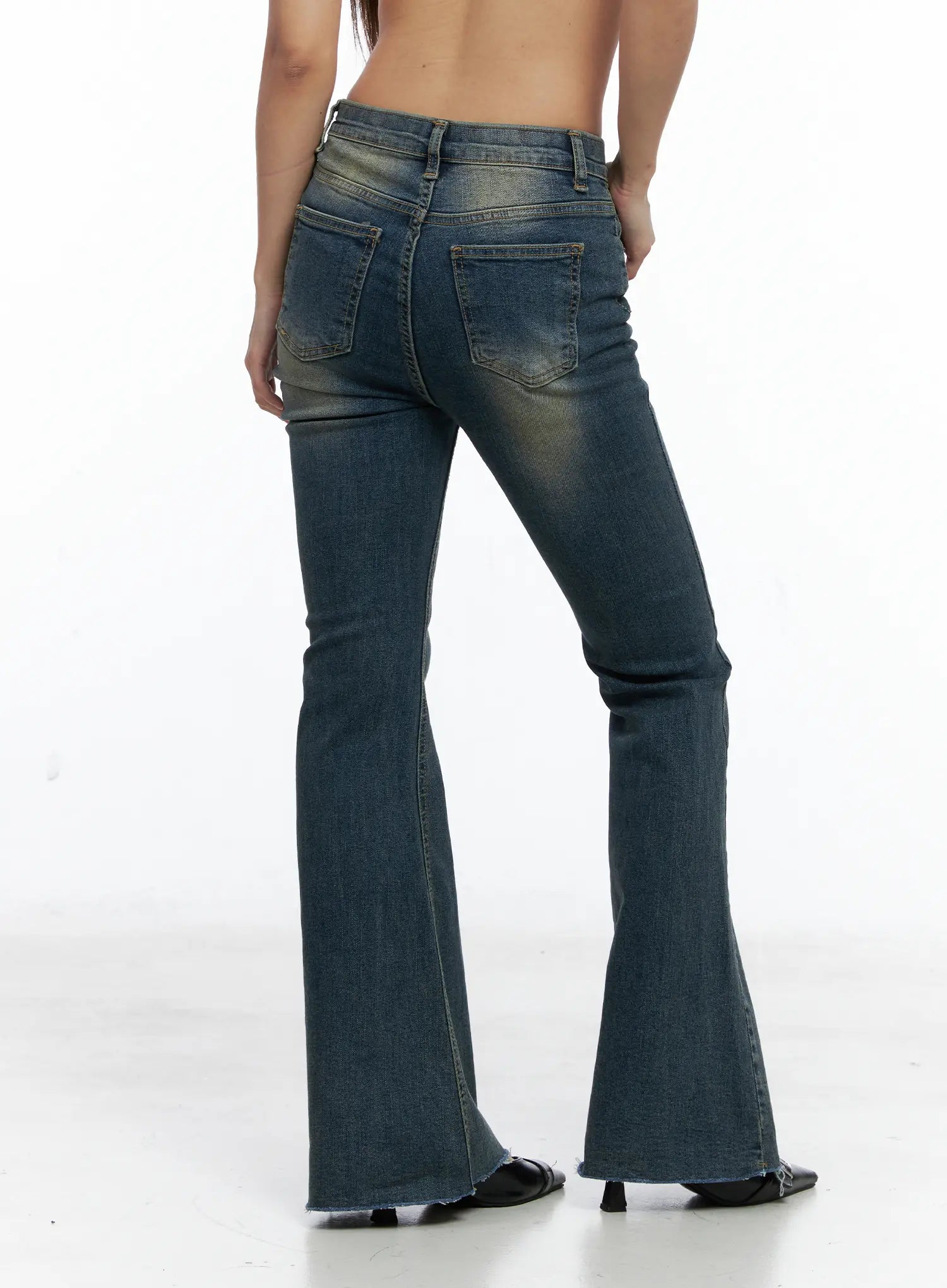 Arely Vintage Bootcut Jeans CS504