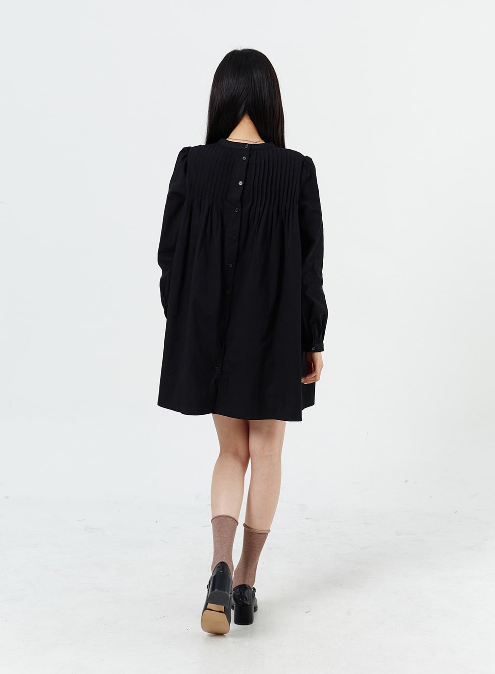 Mid-Calf Socks OM321