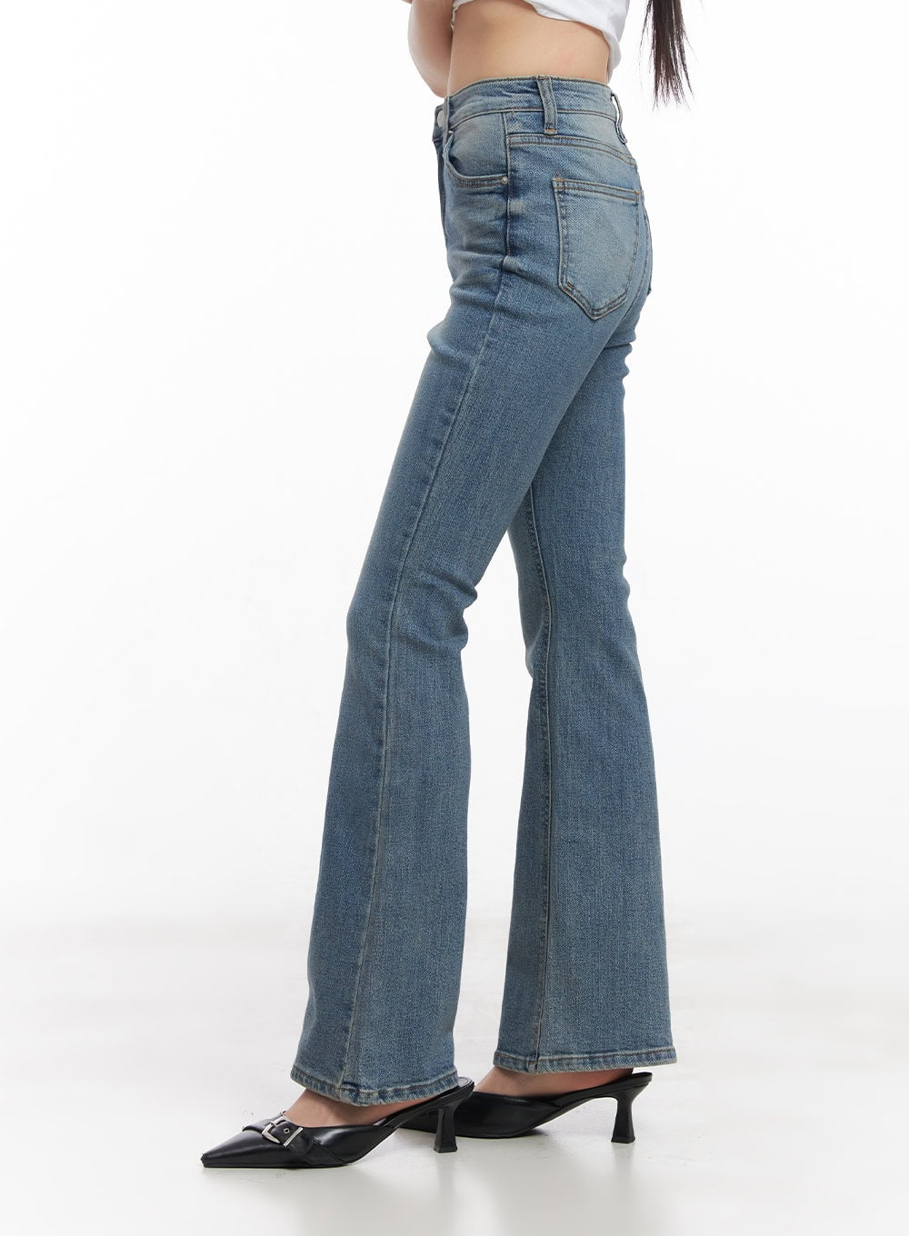 Cassy Slim Washed Flared Jeans CY512