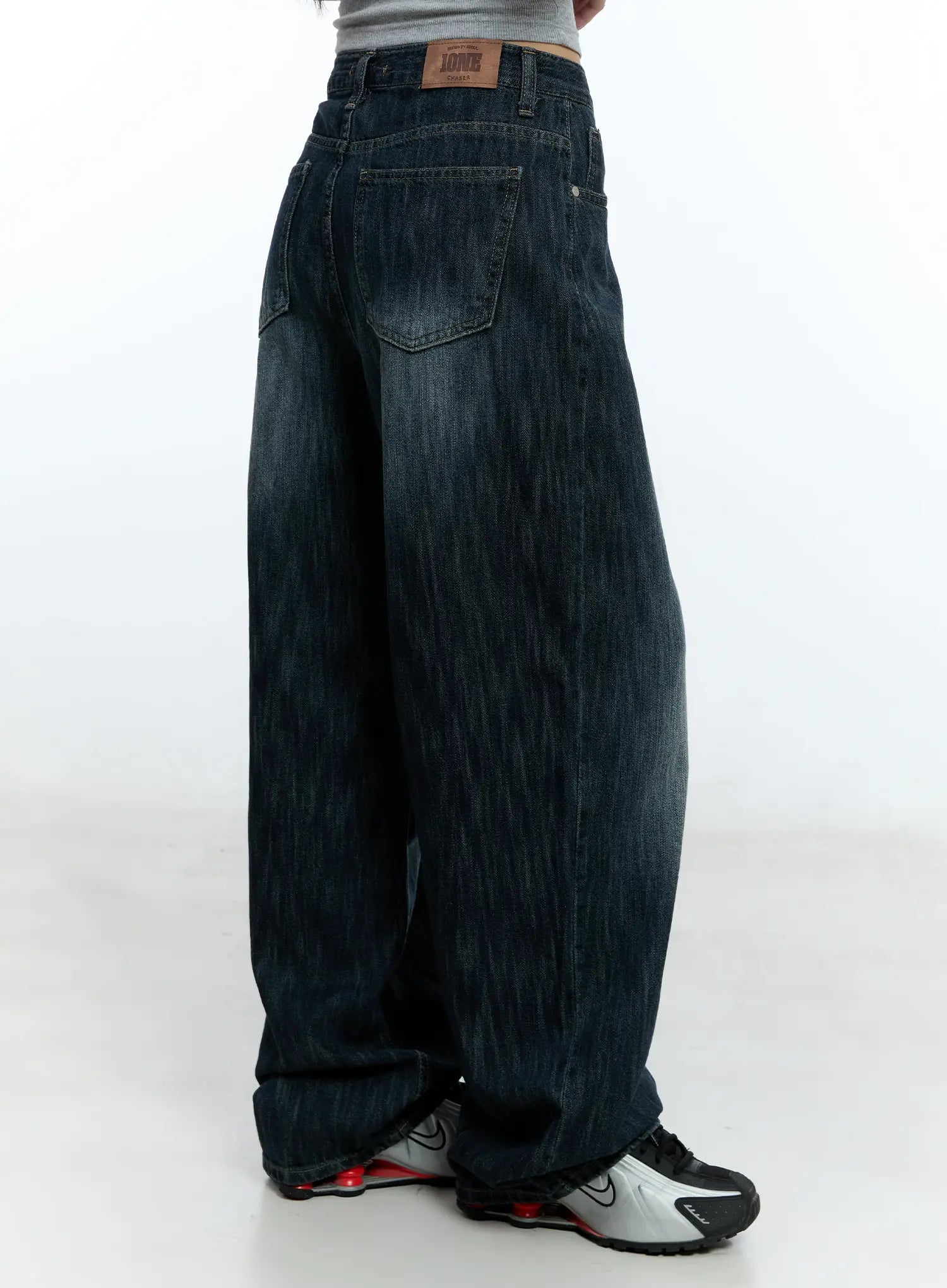 Sooyeon Washed Baggy Jeans CU527