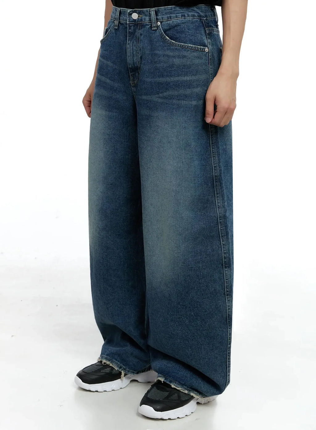 Men's Frayed Hem Baggy Jeans IG520