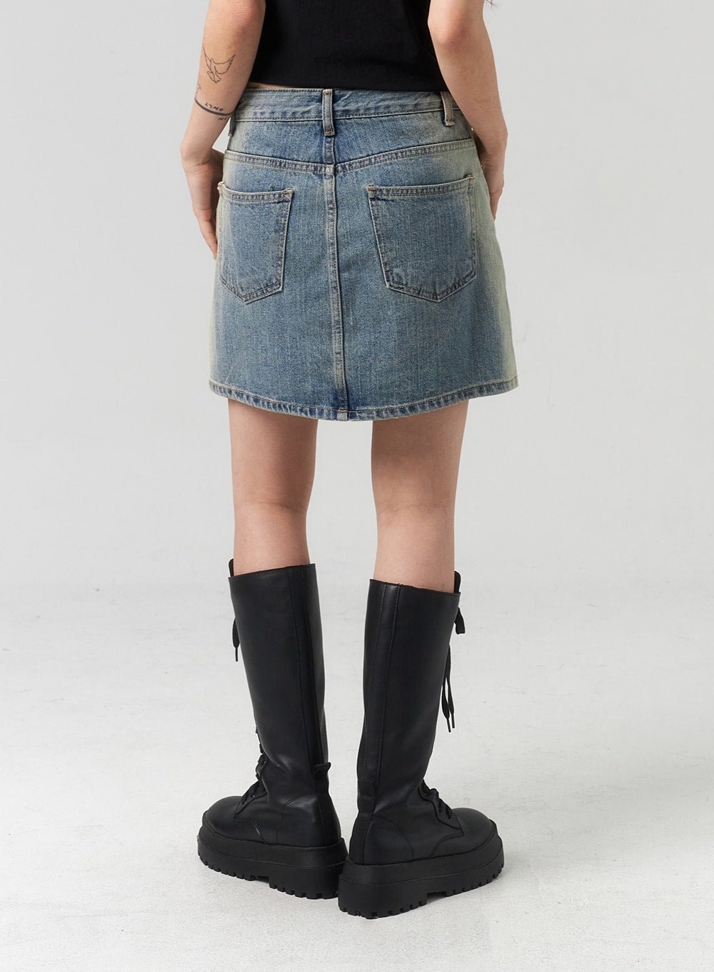 Mid-Rise Denim Mini Skirt CL318