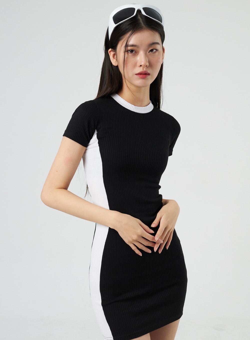 Two Color Knit Mini Dress IY318