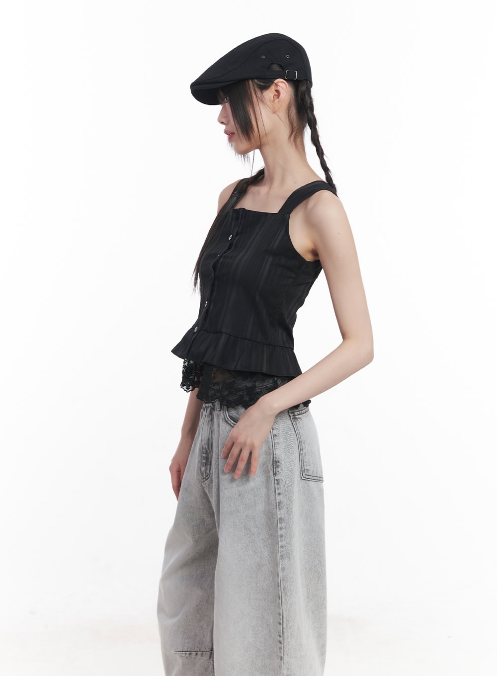 Sleeveless Lace Cropped Blouse CU506