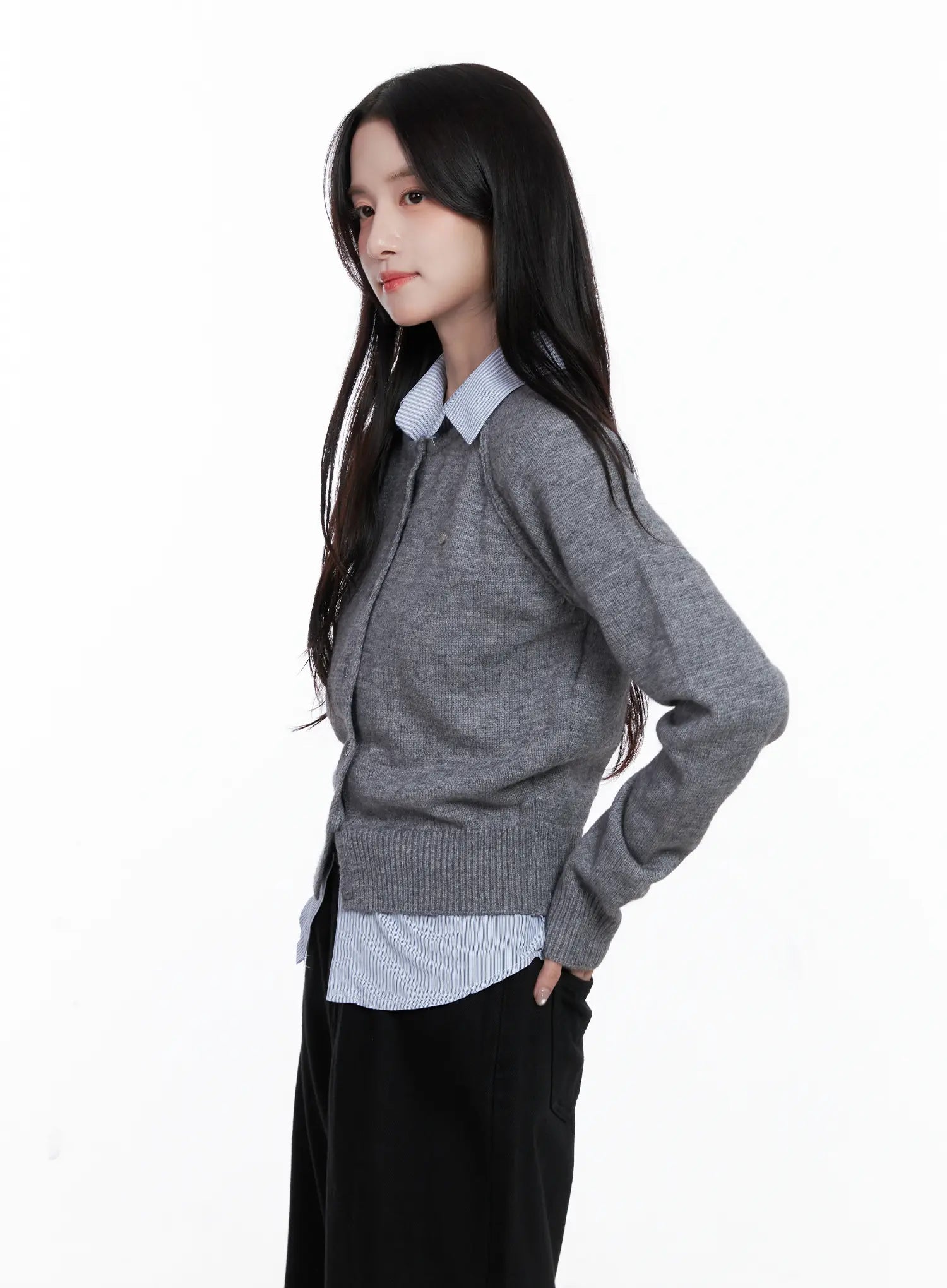 Button-Up Crewneck Cardigan CS523