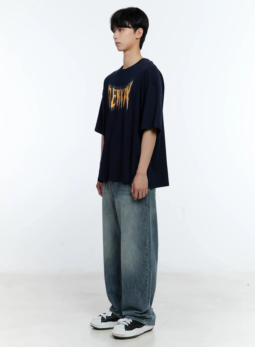 Men's Vintage-Wash Wide-Leg Jeans IL529