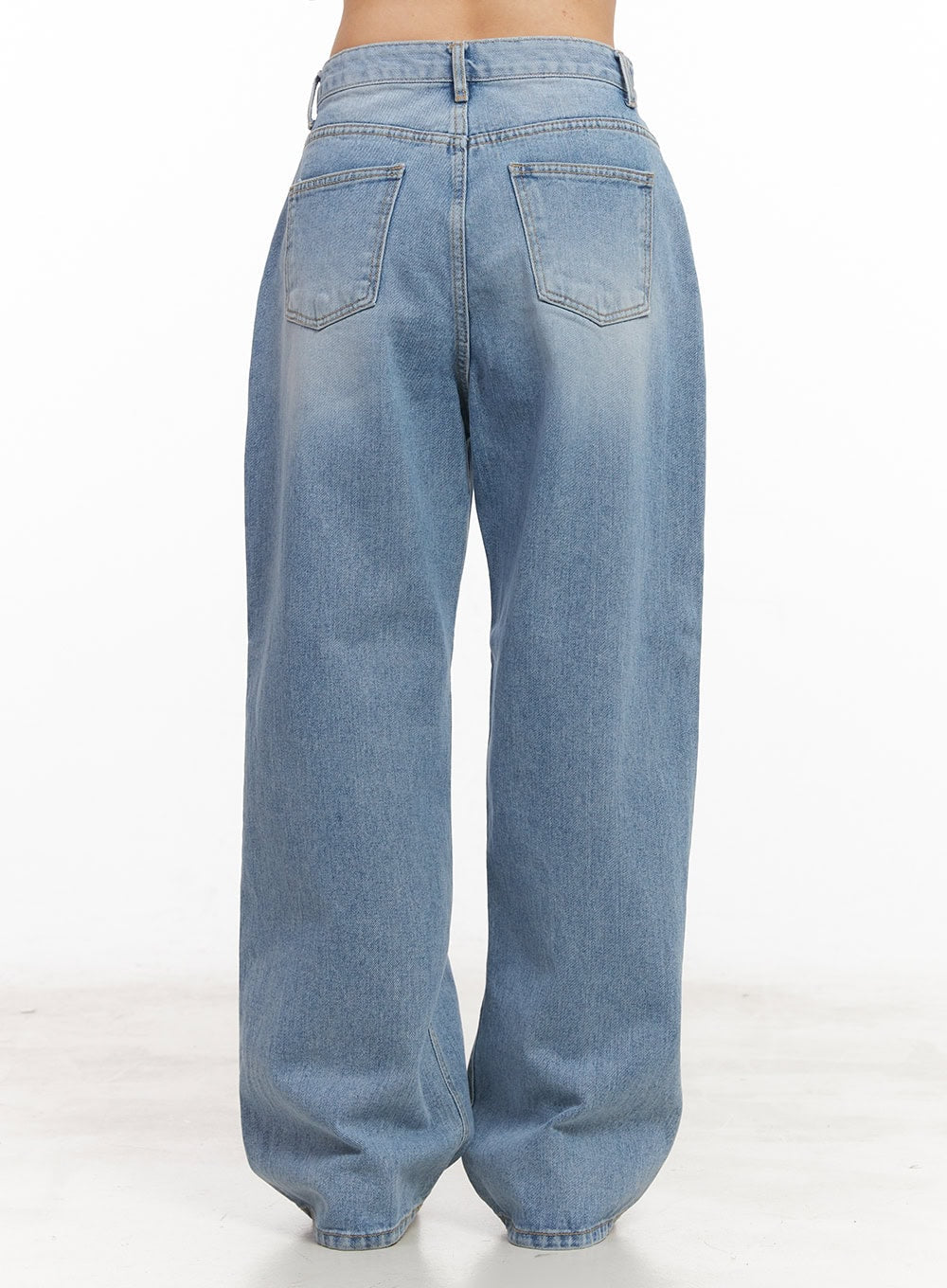 Kyli Washed Wide-Leg Jeans CM512