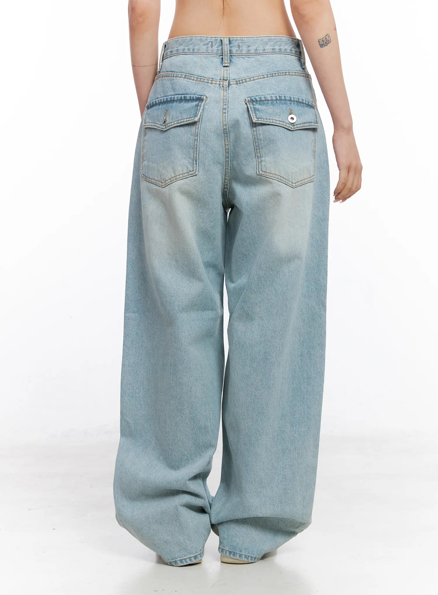 Zizi Wide-Leg Jeans CO508